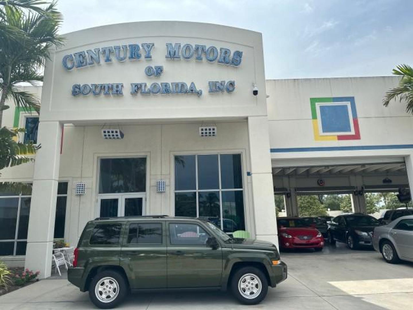 2008 Jeep Green Metallic /Pastel Pebble Beige Jeep Patriot 1 FL Sport LOW MILES 72,642 (1J8FT28W58D) with an 2.4L DOHC 16v I4 Dual VVT Engine engine, Automatic transmission, located at 4701 North Dixie Hwy, Pompano Beach, FL, 33064, (954) 422-2889, 26.240938, -80.123474 - OUR WEBPAGE FLORIDACARS1.COM HAS OVER 100 PHOTOS AND FREE CARFAX LINK 2008 JEEP PATRIOT SPORT ROAD READY 2.4L I4 VIN: 1J8FT28W58D534615 NO RECALLS 4 DOOR WAGON/SPORT UTILITY 1 OWNER FLORIDA 2.4L I4 F DOHC 16V LOW MILES 72,642 GASOLINE 28 SERVICE RECORDS FRONT WHEEL DRIVE NON SMOKERS THIS IS THE ONE - Photo#0