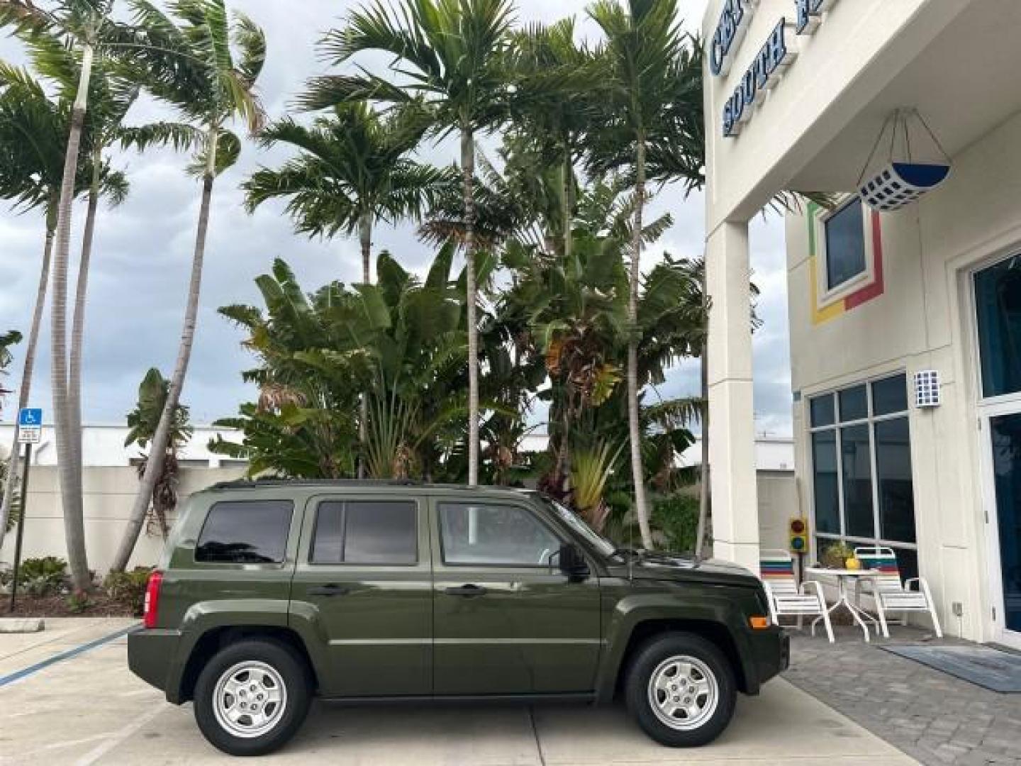 2008 Jeep Green Metallic /Pastel Pebble Beige Jeep Patriot 1 FL Sport LOW MILES 72,642 (1J8FT28W58D) with an 2.4L DOHC 16v I4 Dual VVT Engine engine, Automatic transmission, located at 4701 North Dixie Hwy, Pompano Beach, FL, 33064, (954) 422-2889, 26.240938, -80.123474 - OUR WEBPAGE FLORIDACARS1.COM HAS OVER 100 PHOTOS AND FREE CARFAX LINK 2008 JEEP PATRIOT SPORT ROAD READY 2.4L I4 VIN: 1J8FT28W58D534615 NO RECALLS 4 DOOR WAGON/SPORT UTILITY 1 OWNER FLORIDA 2.4L I4 F DOHC 16V LOW MILES 72,642 GASOLINE 28 SERVICE RECORDS FRONT WHEEL DRIVE NON SMOKERS THIS IS THE ONE - Photo#34