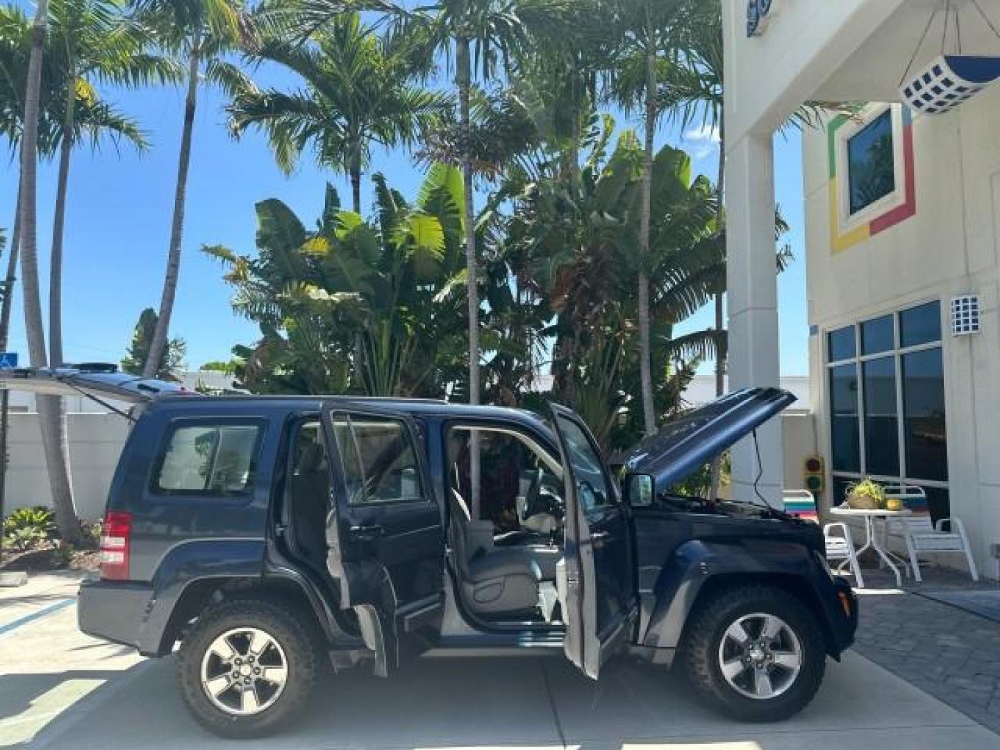 2008 Modern Blue Pearl /Pastel Slate Gray Jeep Liberty Sport 4x4 LOW MI 34548 (1J8GN28K18W) with an 3.7L V6 Engine engine, Automatic transmission, located at 4701 North Dixie Hwy, Pompano Beach, FL, 33064, (954) 422-2889, 26.240938, -80.123474 - OUR WEBPAGE FLORIDACARS1.COM HAS OVER 100 PHOTOS AND FREE CARFAX LINK 2008 JEEP LIBERTY SPORT NO RECALLS VIN: 1J8GN28K18W240533 NON SMOKERS 1 J 8 G N 2 8 K 1 8 W 2 4 0 5 3 3 4 DOOR WAGON/SPORT UTILITY 3.7L V6 F SOHC 12V GASOLINE REAR WHEEL DRIVE W/ 4X4 4WD Anti-Theft System Approach Lights Black Roo - Photo#9