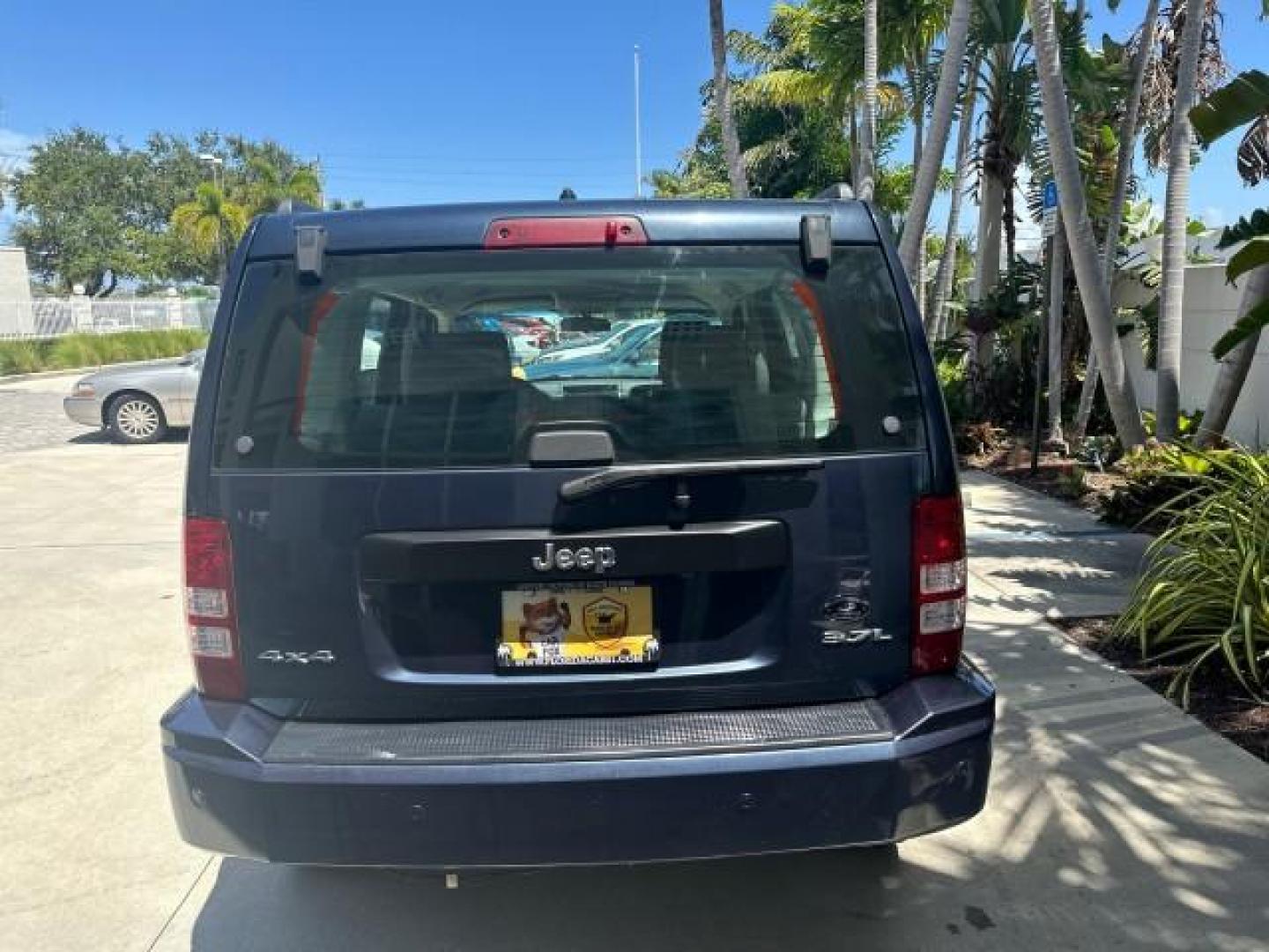 2008 Modern Blue Pearl /Pastel Slate Gray Jeep Liberty Sport 4x4 LOW MI 34548 (1J8GN28K18W) with an 3.7L V6 Engine engine, Automatic transmission, located at 4701 North Dixie Hwy, Pompano Beach, FL, 33064, (954) 422-2889, 26.240938, -80.123474 - OUR WEBPAGE FLORIDACARS1.COM HAS OVER 100 PHOTOS AND FREE CARFAX LINK 2008 JEEP LIBERTY SPORT NO RECALLS VIN: 1J8GN28K18W240533 NON SMOKERS 1 J 8 G N 2 8 K 1 8 W 2 4 0 5 3 3 4 DOOR WAGON/SPORT UTILITY 3.7L V6 F SOHC 12V GASOLINE REAR WHEEL DRIVE W/ 4X4 4WD Anti-Theft System Approach Lights Black Roo - Photo#38