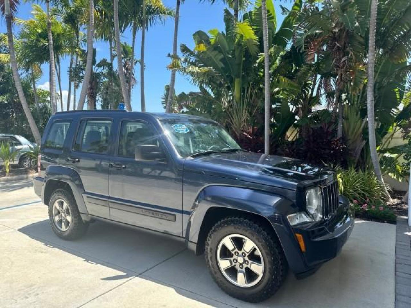 2008 Modern Blue Pearl /Pastel Slate Gray Jeep Liberty Sport 4x4 LOW MI 34548 (1J8GN28K18W) with an 3.7L V6 Engine engine, Automatic transmission, located at 4701 North Dixie Hwy, Pompano Beach, FL, 33064, (954) 422-2889, 26.240938, -80.123474 - OUR WEBPAGE FLORIDACARS1.COM HAS OVER 100 PHOTOS AND FREE CARFAX LINK 2008 JEEP LIBERTY SPORT NO RECALLS VIN: 1J8GN28K18W240533 NON SMOKERS 1 J 8 G N 2 8 K 1 8 W 2 4 0 5 3 3 4 DOOR WAGON/SPORT UTILITY 3.7L V6 F SOHC 12V GASOLINE REAR WHEEL DRIVE W/ 4X4 4WD Anti-Theft System Approach Lights Black Roo - Photo#7