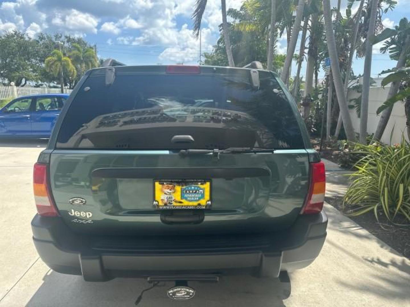 2002 Onyx Green Pearl /Sandstone Jeep Grand Cherokee 4w4 Laredo LOW MILES 87,762 (1J4GW48S42C) with an 4.0L SMFI I6 Power Tech Engine engine, Automatic transmission, located at 4701 North Dixie Hwy, Pompano Beach, FL, 33064, (954) 422-2889, 26.240938, -80.123474 - OUR WEBPAGE FLORIDACARS1.COM HAS OVER 100 PHOTOS AND FREE CARFAX LINK 2002 JEEP GRAND CHEROKEE LAREDO ROAD READY 4.0L V6 VIN: 1J4GW48S42C308150 NO ACCIDENTS 4 DOOR WAGON/SPORT UTILITY NO RECALLS 4X4 4.0L I6 F TOW PKG LOW MILES 87,762 GASOLINE POWER SEATS/MIRRORS REAR WHEEL DRIVE W/ 4X4 30 SERVICE RE - Photo#41