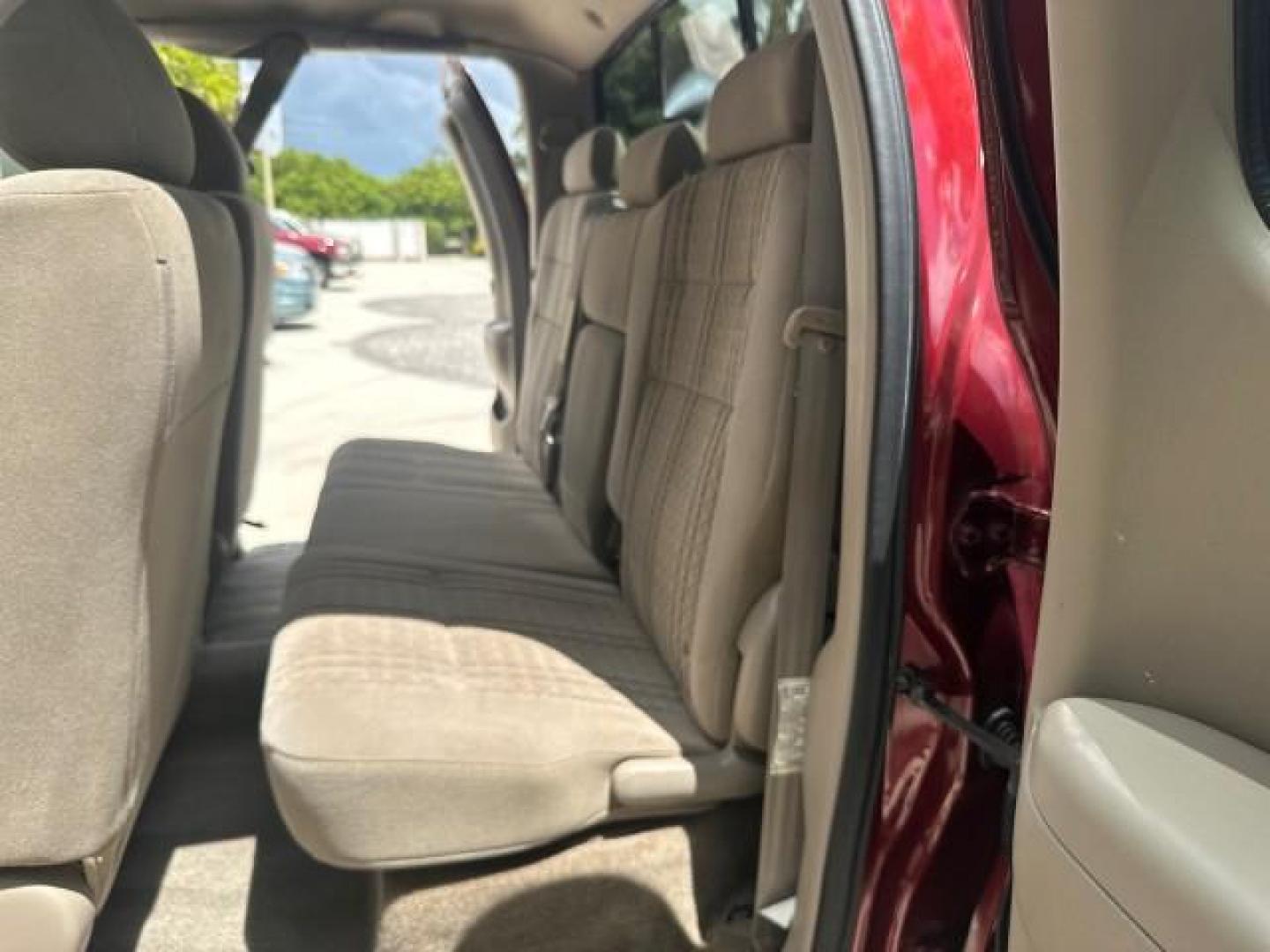 2006 Salsa Red Pearl /Taupe Toyota Tundra SR5 4WD 4 DR LOW MILES 36,414 (5TBBT44176S) with an 4.7L DOHC SEFI 32-Valve i-Force V8 Engine engine, Automatic transmission, located at 4701 North Dixie Hwy, Pompano Beach, FL, 33064, (954) 422-2889, 26.240938, -80.123474 - OUR WEBPAGE FLORIDACARS1.COM HAS OVER 100 PHOTOS AND FREE CARFAX LINK 2006 TOYOTA TUNDRA SR5 NO RECALLS VIN: 5TBBT44176S475847 5 T B B T 4 4 1 7 6 S 4 7 5 8 4 7 4 DOOR EXTENDED CAB PICKUP 4.7L V8 F DOHC 32V THE BEST ENGINE YOU WILL GO 300 ,000 MILES PLUS THE NEW ONES THE LAST 2 YEARS ENGINES BLOW UP - Photo#65