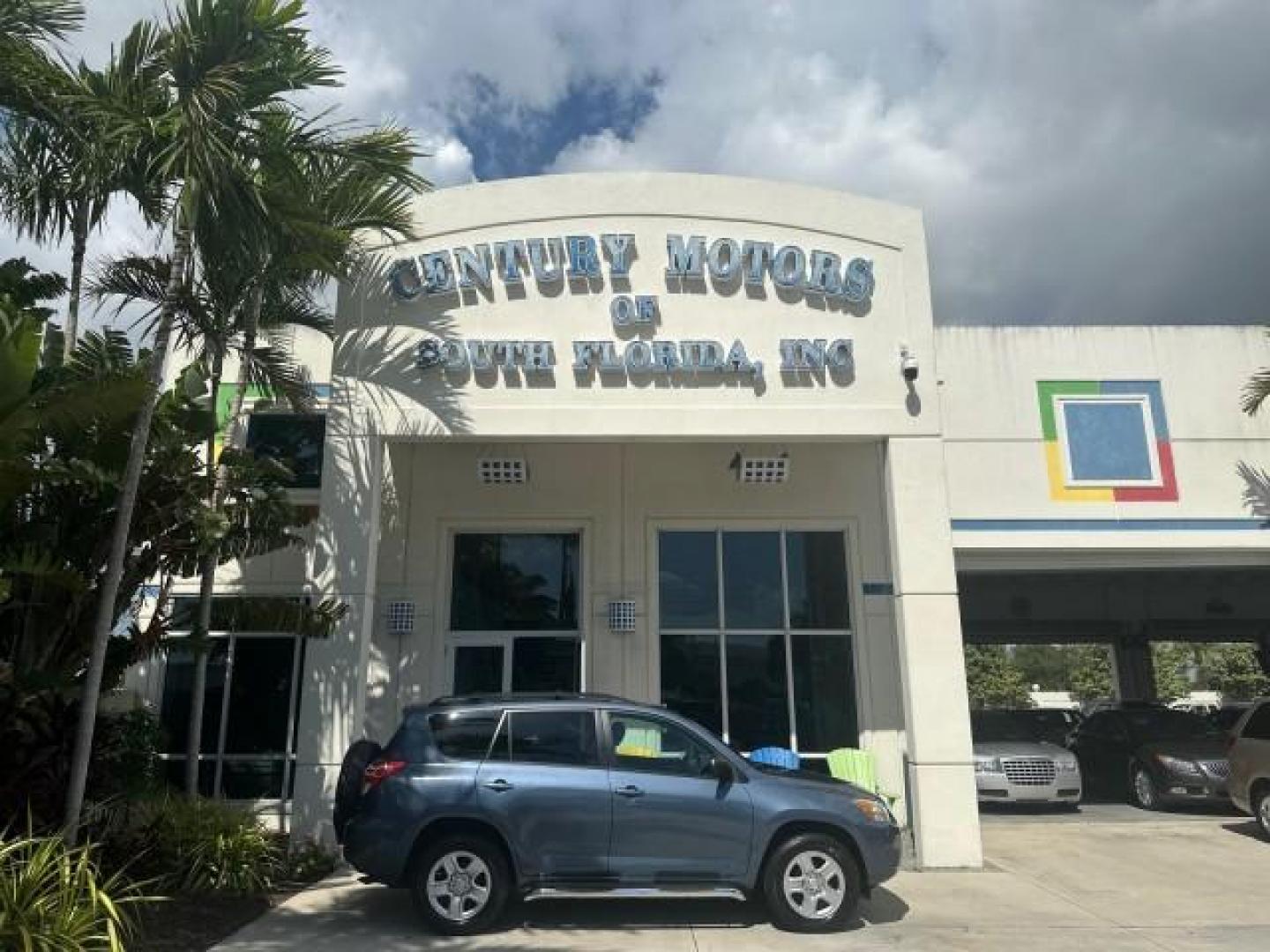 2010 Pacific Blue Metallic /Sand Beige Toyota RAV4 1 OWNER FL 31 SERVICES LEATHER (2T3ZF4DV4AW) with an 2.5L DOHC SFI 16-Valve Dual VVT-i 4-Cyl Engine engine, Automatic transmission, located at 4701 North Dixie Hwy, Pompano Beach, FL, 33064, (954) 422-2889, 26.240938, -80.123474 - OUR WEBPAGE FLORIDACARS1.COM HAS OVER 100 PHOTOS AND FREE CARFAX LINK 2010 TOYOTA RAV4 LEATHER VIN: 2T3ZF4DV4AW045572 2 T 3 Z F 4 D V 4 A W 0 4 5 5 7 2 4 DOOR WAGON/SPORT UTILITY 2.5L I4 F DOHC 16V 28 mpg GASOLINE NO RECALLS FRONT WHEEL DRIVE Top Features Leatherette Seats Running Boards Basic Featu - Photo#0