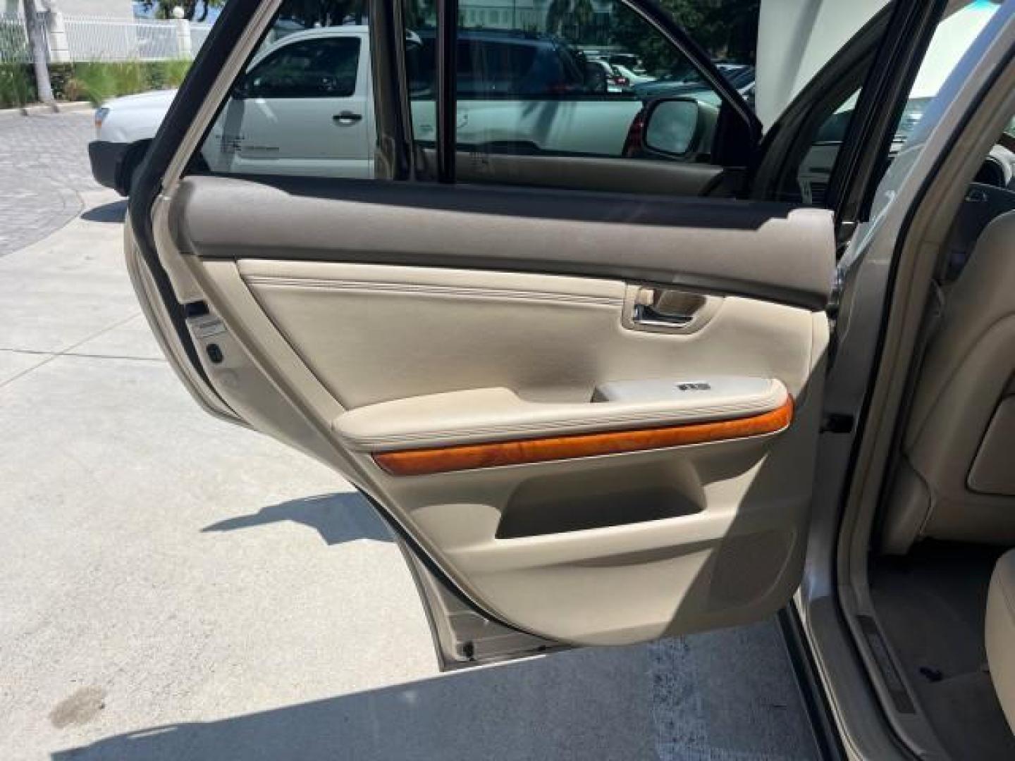 2004 Bamboo Pearl /Ivory Lexus RX 330 SUV LOW MILES 60,687 NAV (2T2GA31U54C) with an 3.3L DOHC MPI 24-Valve V6 Engine engine, Automatic transmission, located at 4701 North Dixie Hwy, Pompano Beach, FL, 33064, (954) 422-2889, 26.240938, -80.123474 - OUR WEBPAGE FLORIDACARS1.COM HAS OVER 100 PHOTOS AND FREE CARFAX LINK 2004 LEXUS RX 330 NAVIGATION ROAD READY 3.3L V6 VIN: 2T2GA31U54C002347 NO ACCIDENTS NO RECALLS 2 T 2 G A 3 1 U 5 4 C 0 0 2 3 4 7 FLORIDA OWNER 26 MPG 4 DOOR WAGON/SPORT UTILITY SUNROOF NAVIGATION 3.3L V6 F 24V DUAL AC POWER LEATHE - Photo#56