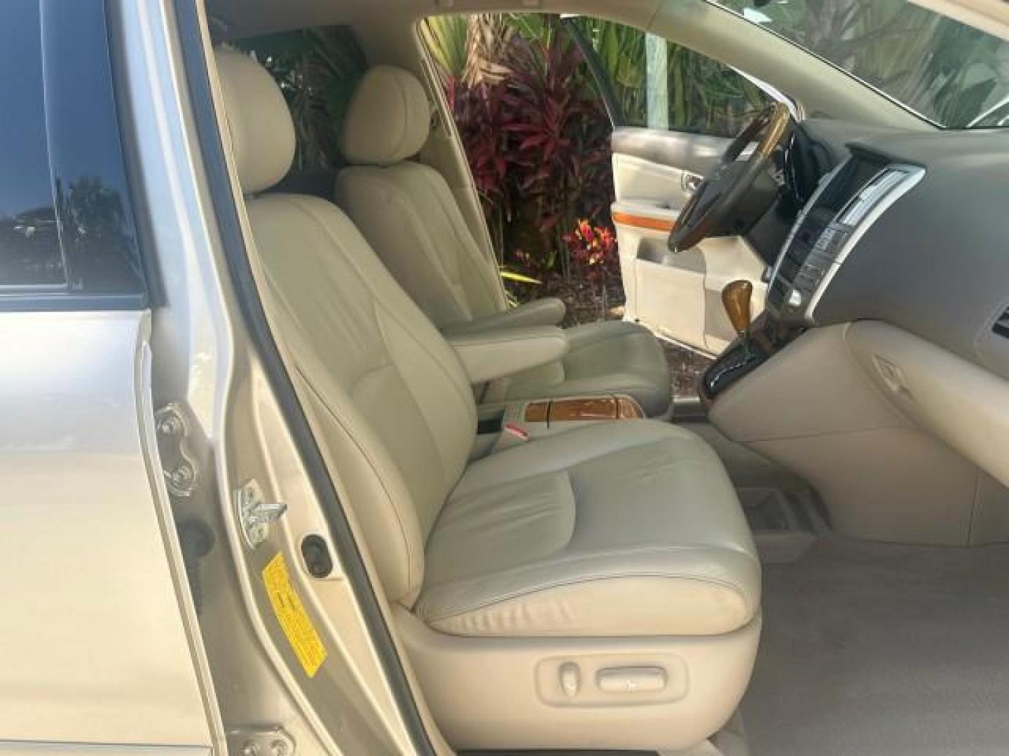 2004 Bamboo Pearl /Ivory Lexus RX 330 SUV LOW MILES 60,687 NAV (2T2GA31U54C) with an 3.3L DOHC MPI 24-Valve V6 Engine engine, Automatic transmission, located at 4701 North Dixie Hwy, Pompano Beach, FL, 33064, (954) 422-2889, 26.240938, -80.123474 - OUR WEBPAGE FLORIDACARS1.COM HAS OVER 100 PHOTOS AND FREE CARFAX LINK 2004 LEXUS RX 330 NAVIGATION ROAD READY 3.3L V6 VIN: 2T2GA31U54C002347 NO ACCIDENTS NO RECALLS 2 T 2 G A 3 1 U 5 4 C 0 0 2 3 4 7 FLORIDA OWNER 26 MPG 4 DOOR WAGON/SPORT UTILITY SUNROOF NAVIGATION 3.3L V6 F 24V DUAL AC POWER LEATHE - Photo#14