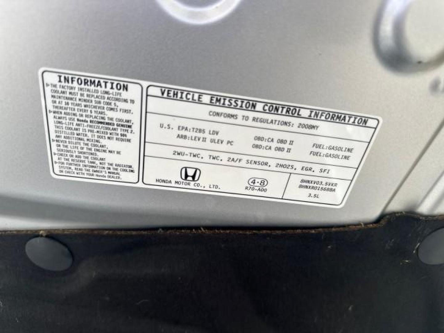 2008 Alabaster Silver Metallic /Gray Honda Accord Sdn EX LOW MILES 53,202 (1HGCP36728A) with an 3.5L SOHC MPFI 24-Valve i-VTEC V6 Engine engine, Automatic transmission, located at 4701 North Dixie Hwy, Pompano Beach, FL, 33064, (954) 422-2889, 26.240938, -80.123474 - OUR WEBPAGE FLORIDACARS1.COM HAS OVER 100 PHOTOS AND FREE CARFAX LINK 2008 HONDA ACCORD EX V6 NO RECALLS VIN: 1HGCP36728A022281 1 H G C P 3 6 7 2 8 A 0 2 2 2 8 1 SEDAN 4 DR 3.5L V6 F SOHC 24V GASOLINE FRONT WHEEL DRIVE Top Features Alloy Wheels Cloth Seats Sunroof(s) Basic Features ABS Brakes Auxili - Photo#56