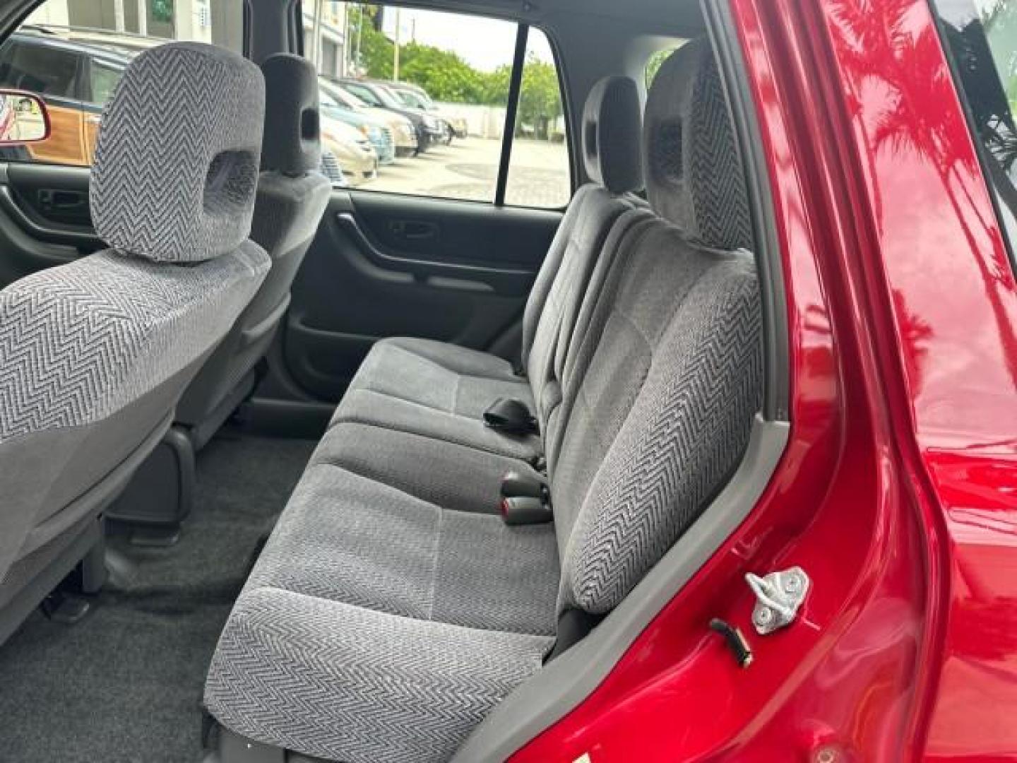 1998 San Marino Red /Gray Honda CR-V EX 4WD 1 OWNER FL LOW MILES 63,744 (JHLRD186XWC) with an 2.0L DOHC Aluminum Alloy 16-Valve I4 Engine 1998 engine, Automatic transmission, located at 4701 North Dixie Hwy, Pompano Beach, FL, 33064, (954) 422-2889, 26.240938, -80.123474 - OUR WEBPAGE FLORIDACARS1.COM HAS OVER 100 PHOTOS AND FREE CARFAX LINK 1998 HONDA CR-V EX VIN: JHLRD186XWC055088 J H L R D 1 8 6 X W C 0 5 5 0 8 8 4 DOOR WAGON/SPORT UTILITY 2.0L I4 F SOHC 16V GASOLINE ALL WHEEL DRIVE 54,819 Leadfoot Linda's, Inc. Avon, Colorado Avon, CO Avon, Colorado 970-476-1810 l - Photo#73