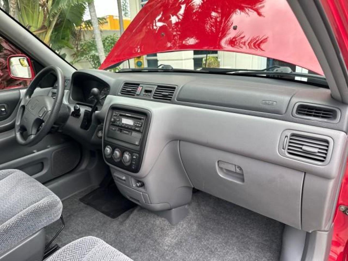 1998 San Marino Red /Gray Honda CR-V EX 4WD 1 OWNER FL LOW MILES 63,744 (JHLRD186XWC) with an 2.0L DOHC Aluminum Alloy 16-Valve I4 Engine 1998 engine, Automatic transmission, located at 4701 North Dixie Hwy, Pompano Beach, FL, 33064, (954) 422-2889, 26.240938, -80.123474 - OUR WEBPAGE FLORIDACARS1.COM HAS OVER 100 PHOTOS AND FREE CARFAX LINK 1998 HONDA CR-V EX VIN: JHLRD186XWC055088 J H L R D 1 8 6 X W C 0 5 5 0 8 8 4 DOOR WAGON/SPORT UTILITY 2.0L I4 F SOHC 16V GASOLINE ALL WHEEL DRIVE 54,819 Leadfoot Linda's, Inc. Avon, Colorado Avon, CO Avon, Colorado 970-476-1810 l - Photo#80