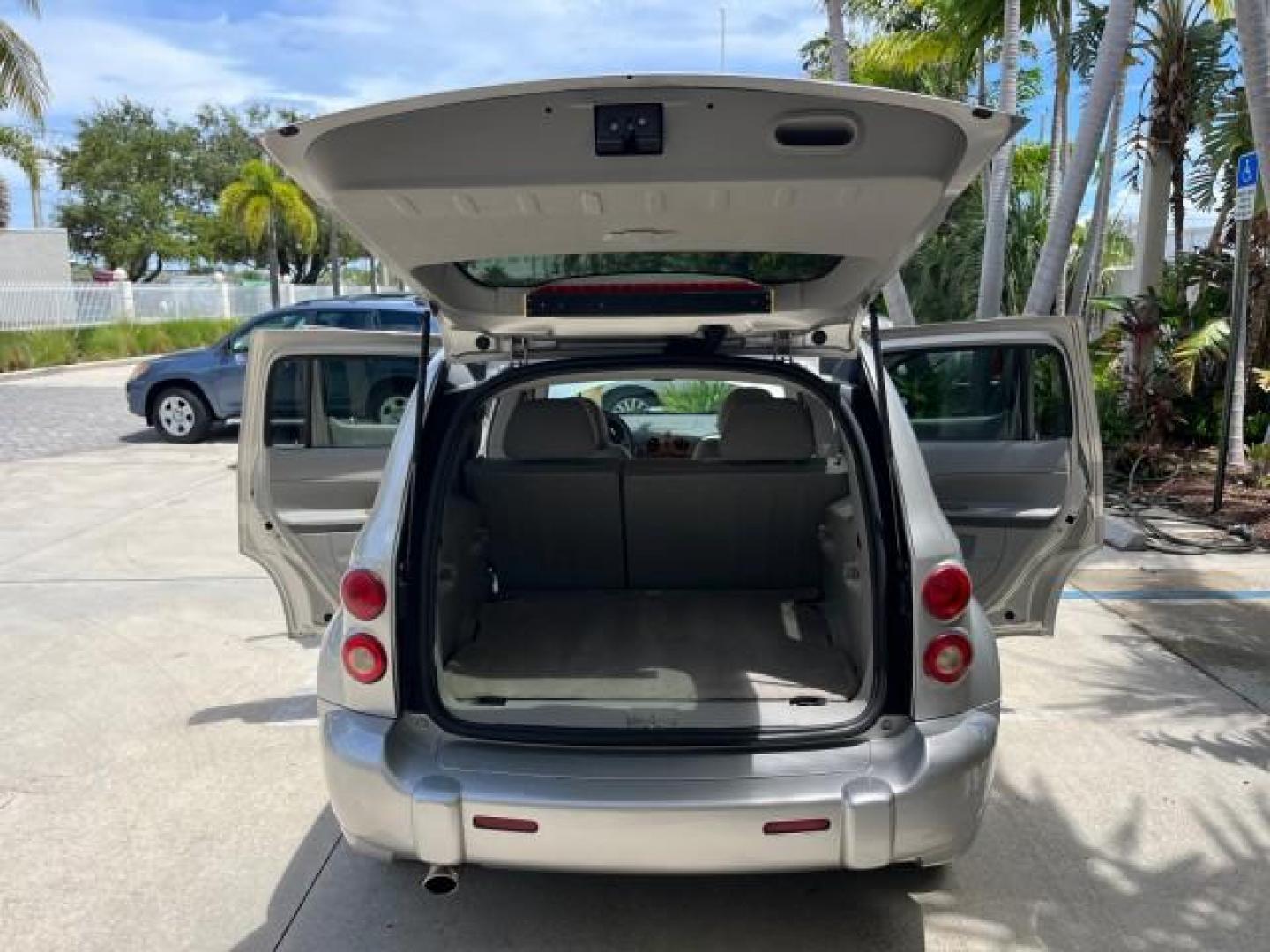 2008 Silverstone Metallic /Gray Chevrolet HHR 1 FL LT LOW MIES 70,435 (3GNCA23D88S) with an Ecotec 2.2L DOHC 16-Valve 4-Cyl SFI Engine engine, Automatic transmission, located at 4701 North Dixie Hwy, Pompano Beach, FL, 33064, (954) 422-2889, 26.240938, -80.123474 - OUR WEBPAGE FLORIDACARS1.COM HAS OVER 100 PHOTOS AND FREE CARFAX LINK 2008 CHEVROLET HHR LT ROAD READY 2.2L I4 VIN: 3GNCA23D88S680438 NO RECALLS 30 MPG 4 DOOR WAGON/SPORT UTILITY 1 OWNER FLORIDA 2.2L I4 F DOHC LOW MILES 70,435 GASOLINE POWER SEATS/MIRRORS FRONT WHEEL DRIVE 6 SERVICE RECORDS Adjustab - Photo#15