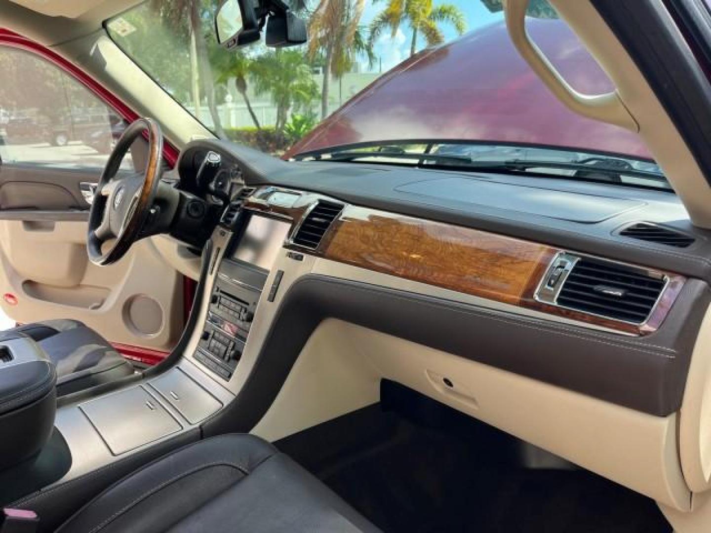 2013 Crystal Red Tintcoat /Cocoa/Light Linen Cadillac Escalade 1 OWNER Platinum Edition LOW MILES 20,007 (1GYS3DEF7DR) with an 6.2L Vortec 1000 V8 SFI E85 Engine engine, Automatic transmission, located at 4701 North Dixie Hwy, Pompano Beach, FL, 33064, (954) 422-2889, 26.240938, -80.123474 - OUR WEBPAGE FLORIDACARS1.COM HAS OVER 100 PHOTOS AND FREE CARFAX LINK NEW $ 80,185 2013 CADILLAC ESCALADE PLATINUM EDITION ROAD READY 6.2L V8 VIN: 1GYS3DEF7DR143317 NO ACCIDENTS NO RECALLS 4 DOOR WAGON/SPORT UTILITY 1 OWNER NAVIGATION 6.2L V8 F OHV 16V POWER LIFTGATE 3 ROW LEATHER SEATS FLEX FUEL PO - Photo#31