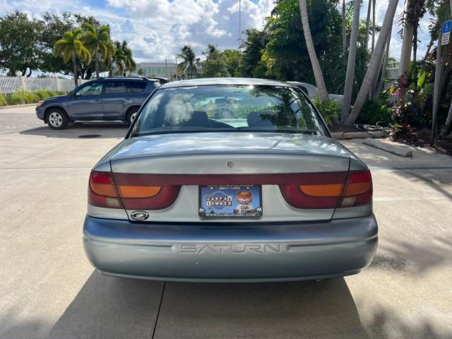 2002 Blue /Grey Saturn SL2 1 OWNER LOW MILES 79,900 (1G8ZK52782Z) with an 1.9L DOHC SPFI 16-Valve L4 Aluminum Engine engine, Automatic transmission, located at 4701 North Dixie Hwy, Pompano Beach, FL, 33064, (954) 422-2889, 26.240938, -80.123474 - OUR WEBPAGE FLORIDACARS1.COM HAS OVER 100 PHOTOS AND FREE CARFAX LINK 2002 SATURN S-SERIES SL2 ROAD READY 1.9L I4 VIN: 1G8ZK52782Z216972 NO ACCIDENTS SEDAN 4 DR NO RECALLS 1.9L I4 F DOHC 16V 1 OWNER 38 MPG GASOLINE LOW MILES 79,900 FRONT WHEEL DRIVE FWD Front Bucket Seats THIS IS ONE OF THE NICEST S - Photo#93