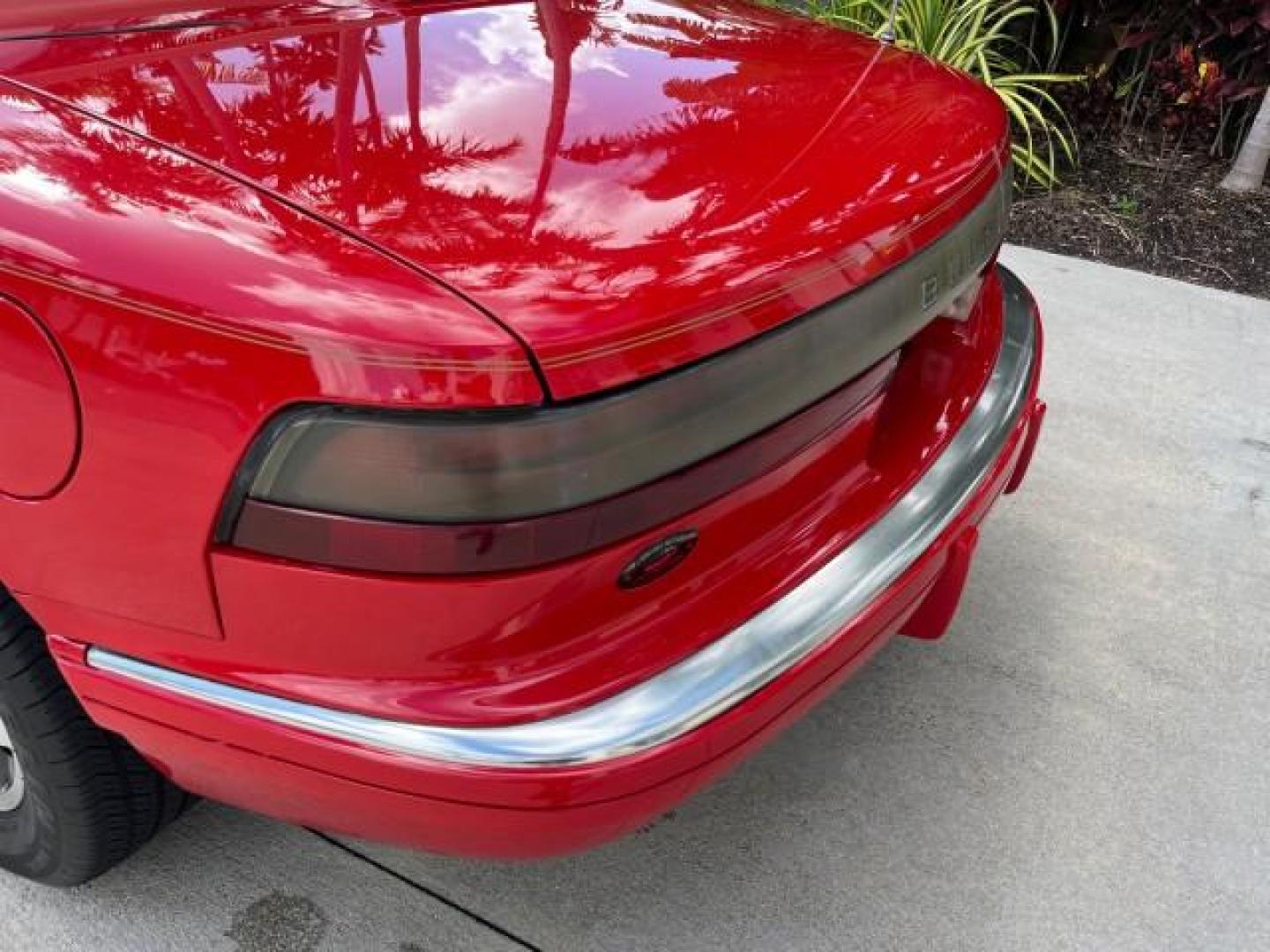 1990 RED /TAN Buick Reatta CONV 1 FL LOW MILES 58,135 (1G4EC33C9LB) with an 3.8L 3800 SFI V6 Engine engine, Automatic transmission, located at 4701 North Dixie Hwy, Pompano Beach, FL, 33064, (954) 422-2889, 26.240938, -80.123474 - OUR WEBPAGE FLORIDACARS1.COM HAS OVER 100 PHOTOS AND FREE CARFAX LINK 1990 BUICK REATTA ROAD READY 3.8L V6 VIN: 1G4EC33C9LB908410 CONVERTIBLE TOP CONVERTIBLE 1 OWNER FLORIDA 3.8L V6 F 12V THE BEST LOW MILES 58,135 GASOLINE POWER LEATHER SEATS FRONT WHEEL DRIVE NO RECALLS THIS IS ONE OF THE NICEST BU - Photo#80