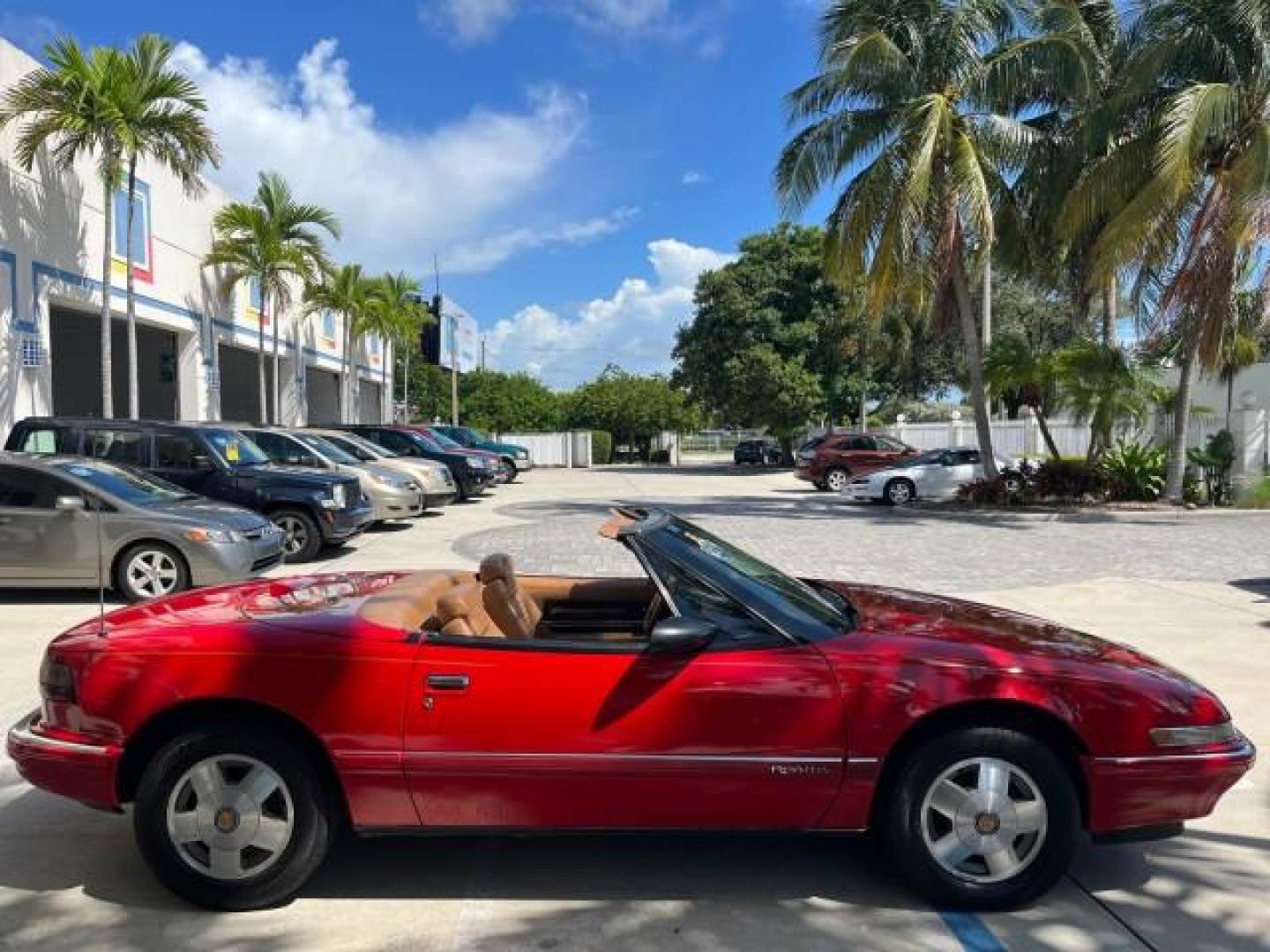 1990 RED /TAN Buick Reatta CONV 1 FL LOW MILES 58,135 (1G4EC33C9LB) with an 3.8L 3800 SFI V6 Engine engine, Automatic transmission, located at 4701 North Dixie Hwy, Pompano Beach, FL, 33064, (954) 422-2889, 26.240938, -80.123474 - OUR WEBPAGE FLORIDACARS1.COM HAS OVER 100 PHOTOS AND FREE CARFAX LINK 1990 BUICK REATTA ROAD READY 3.8L V6 VIN: 1G4EC33C9LB908410 CONVERTIBLE TOP CONVERTIBLE 1 OWNER FLORIDA 3.8L V6 F 12V THE BEST LOW MILES 58,135 GASOLINE POWER LEATHER SEATS FRONT WHEEL DRIVE NO RECALLS THIS IS ONE OF THE NICEST BU - Photo#90