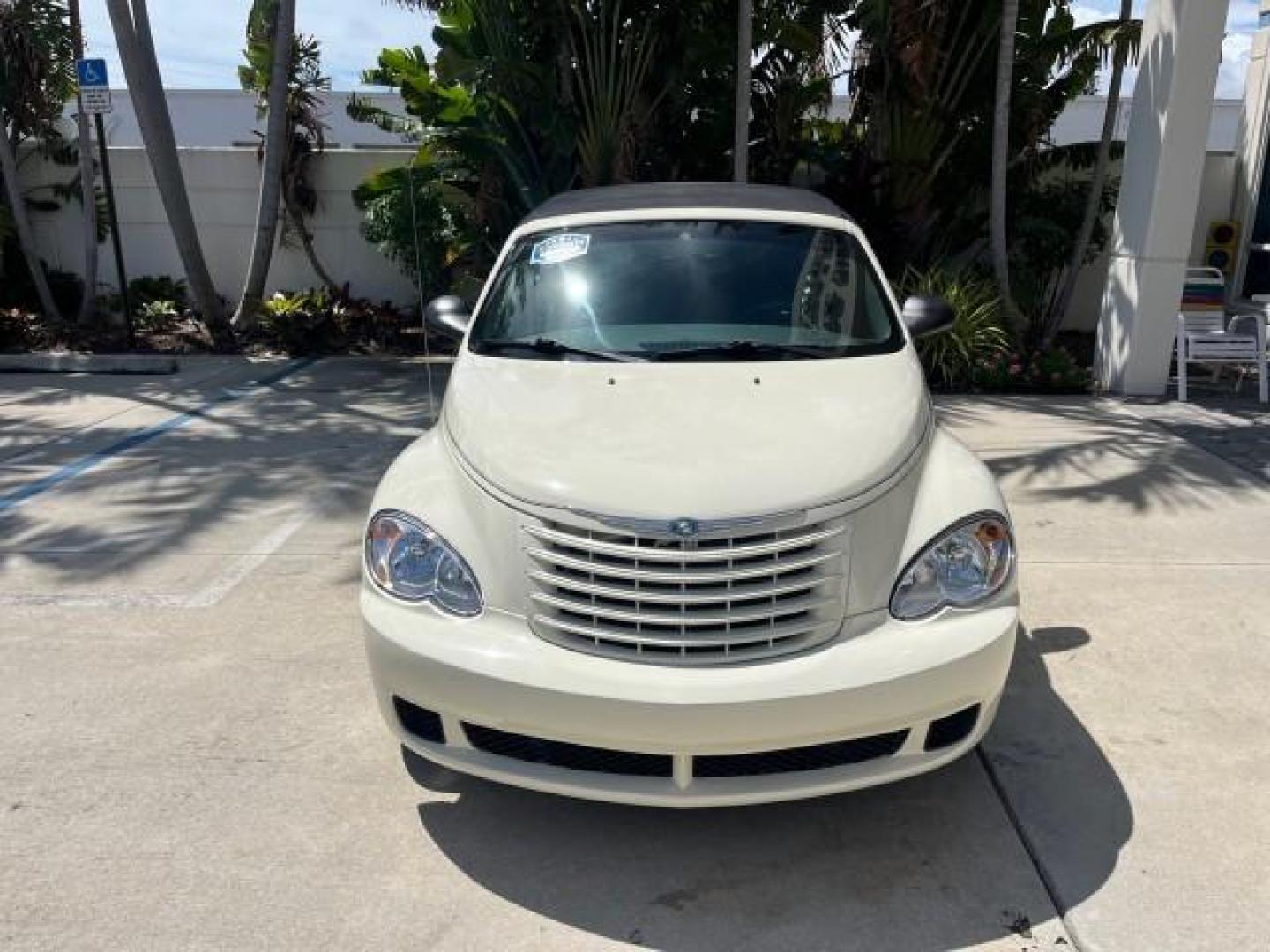 2006 Cool Vanilla /Pastel Slate Gray Chrysler PT Cruiser CONV LOW MILES 82,699 (3C3JY45X66T) with an 2.4L DOHC SMPI 16-Valve I4 Engine engine, Automatic transmission, located at 4701 North Dixie Hwy, Pompano Beach, FL, 33064, (954) 422-2889, 26.240938, -80.123474 - OUR WEBPAGE FLORIDACARS1.COM HAS OVER 100 PHOTOS AND FREE CARFAX LINK 2006 CHRYSLER PT CRUISER ROAD READY 2.4L I4 VIN: 3C3JY45X66T341915 NO RECALLS 29 MPG CONVERTIBLE FLORIDA OWNER 2.4L I4 F DOHC 16V BLUETOOTH LOW MILES 82,699 GASOLINE NAVIGATION POWER CONVERTIBLE TOP FRONT WHEEL DRIVE BACK UP CAMER - Photo#2