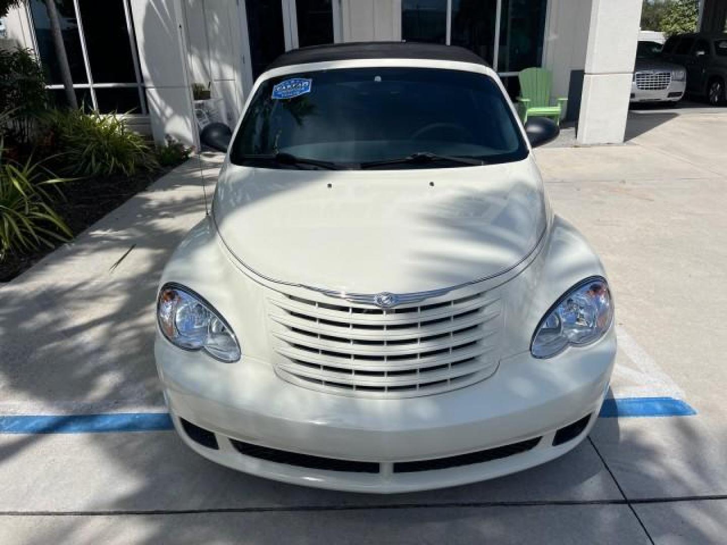 2006 Cool Vanilla /Pastel Slate Gray Chrysler PT Cruiser CONV LOW MILES 82,699 (3C3JY45X66T) with an 2.4L DOHC SMPI 16-Valve I4 Engine engine, Automatic transmission, located at 4701 North Dixie Hwy, Pompano Beach, FL, 33064, (954) 422-2889, 26.240938, -80.123474 - OUR WEBPAGE FLORIDACARS1.COM HAS OVER 100 PHOTOS AND FREE CARFAX LINK 2006 CHRYSLER PT CRUISER ROAD READY 2.4L I4 VIN: 3C3JY45X66T341915 NO RECALLS 29 MPG CONVERTIBLE FLORIDA OWNER 2.4L I4 F DOHC 16V BLUETOOTH LOW MILES 82,699 GASOLINE NAVIGATION POWER CONVERTIBLE TOP FRONT WHEEL DRIVE BACK UP CAMER - Photo#54