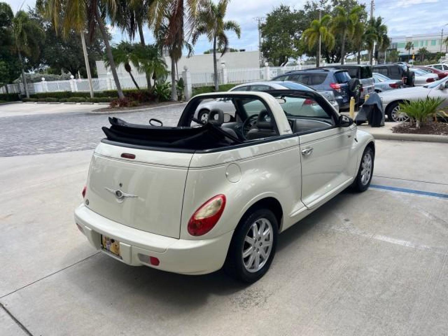 2006 Cool Vanilla /Pastel Slate Gray Chrysler PT Cruiser CONV LOW MILES 82,699 (3C3JY45X66T) with an 2.4L DOHC SMPI 16-Valve I4 Engine engine, Automatic transmission, located at 4701 North Dixie Hwy, Pompano Beach, FL, 33064, (954) 422-2889, 26.240938, -80.123474 - OUR WEBPAGE FLORIDACARS1.COM HAS OVER 100 PHOTOS AND FREE CARFAX LINK 2006 CHRYSLER PT CRUISER ROAD READY 2.4L I4 VIN: 3C3JY45X66T341915 NO RECALLS 29 MPG CONVERTIBLE FLORIDA OWNER 2.4L I4 F DOHC 16V BLUETOOTH LOW MILES 82,699 GASOLINE NAVIGATION POWER CONVERTIBLE TOP FRONT WHEEL DRIVE BACK UP CAMER - Photo#90