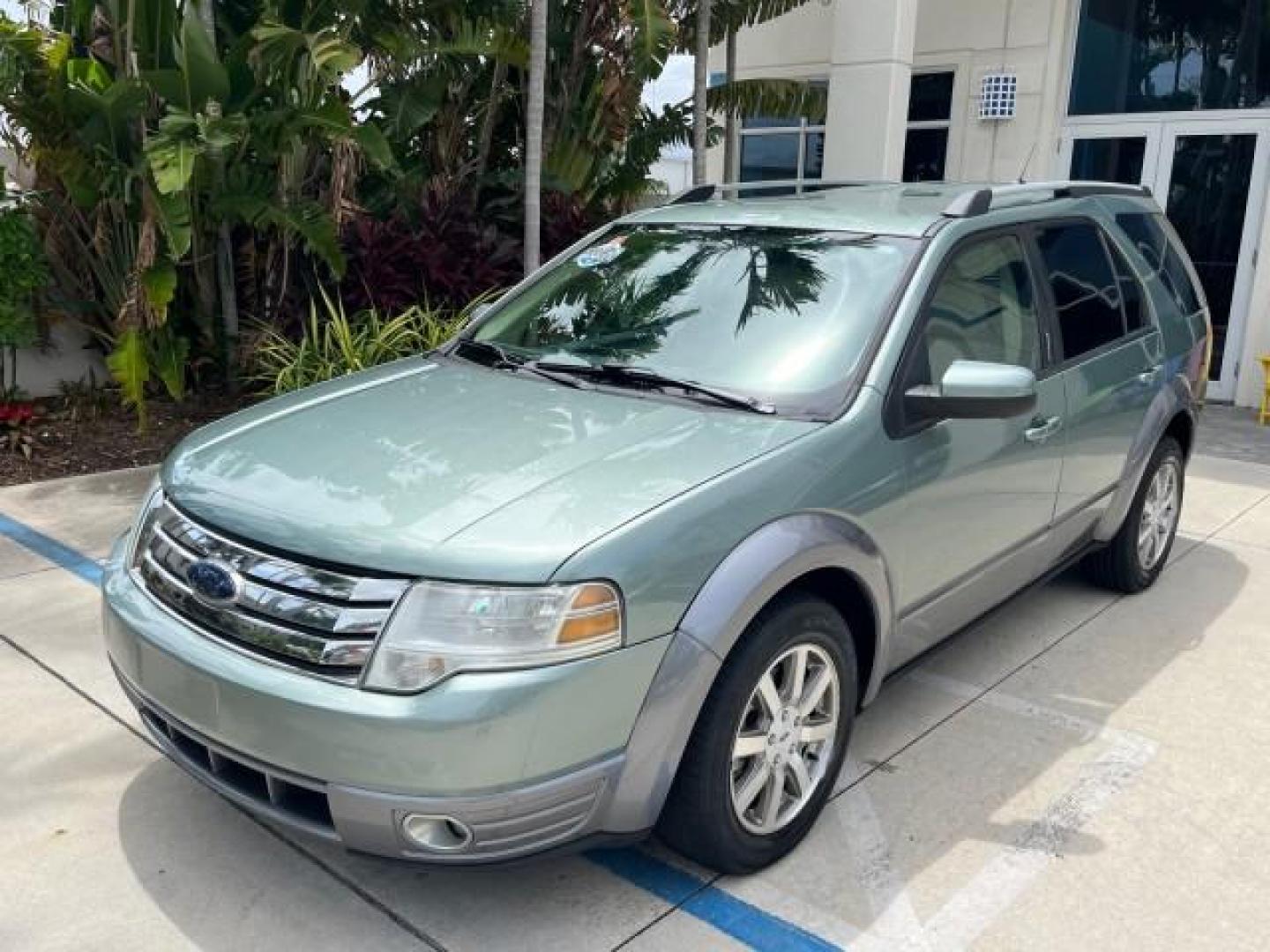 2008 Titanium Green Metallic /Camel Ford Taurus X 1 FL SEL LOW MILES 65,186 3RD ROW (1FMDK02W48G) with an 3.5L SMPI 24-Valve V6 Duratec Engine engine, Automatic transmission, located at 4701 North Dixie Hwy, Pompano Beach, FL, 33064, (954) 422-2889, 26.240938, -80.123474 - OUR WEBPAGE FLORIDACARS1.COM HAS OVER 100 PHOTOS AND FREE CARFAX LINK 2008 FORD TAURUS X SEL ROAD READY 3.5L V6 VIN: 1FMDK02W48GA18867 NO RECALLS 24 MPG 4 DOOR WAGON/SPORT UTILITY 1 OWNER FLORIDA 3.5L V6 F 3 ROW SEATS GASOLINE LOW MILES 65,186 FRONT WHEEL DRIVE POWER SEATS/MIRRORS 9 SERVICE RECORDS - Photo#83