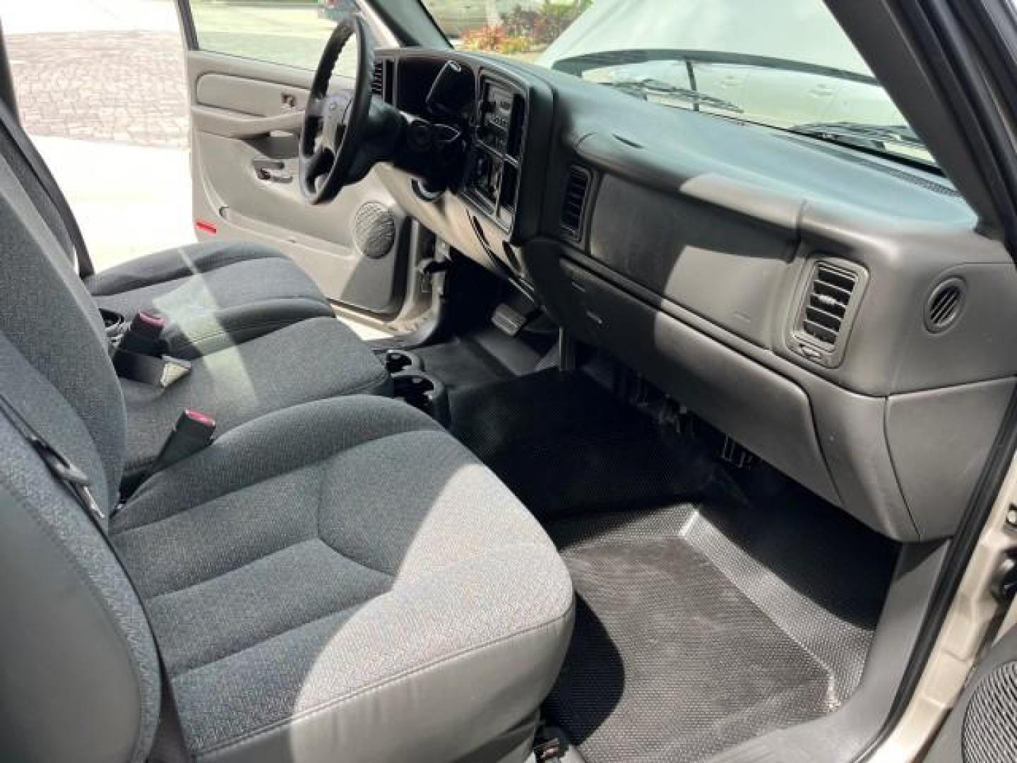 2007 Graystone Metallic /Medium Gray Chevrolet Silverado 1500 Classic Work Truck LOW MILES 88,529 (1GCEC14X67Z) with an 4.3L Vortec 1000 V6 MFI Engine engine, Automatic transmission, located at 4701 North Dixie Hwy, Pompano Beach, FL, 33064, (954) 422-2889, 26.240938, -80.123474 - OUR WEBPAGE FLORIDACARS1.COM HAS OVER 100 PHOTOS AND FREE CARFAX LINK 2007 CHEVROLET SILVERADO 1500 CLASSIC WORK TRUCK WORK READY 4.3L V6 VIN: 1GCEC14X67Z197997 NO ACCIDENTS PICKUP NO RECALLS 4.3L V6 F 1 OWNER GASOLINE LOW MILES 88,529 REAR WHEEL DRIVE 6.6 FT BED Anti-Theft System Electronic Braking - Photo#25