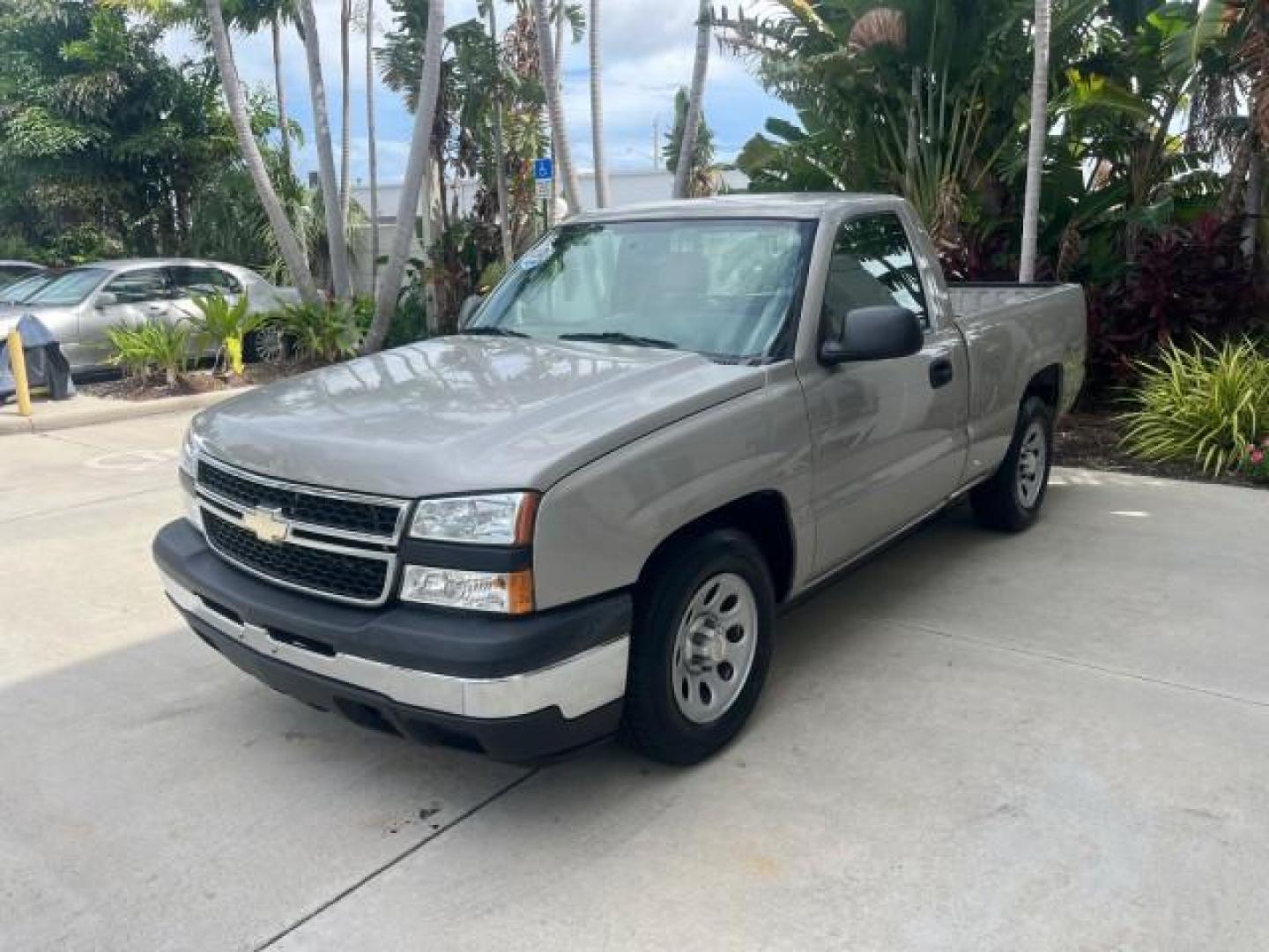 2007 Graystone Metallic /Medium Gray Chevrolet Silverado 1500 Classic Work Truck LOW MILES 88,529 (1GCEC14X67Z) with an 4.3L Vortec 1000 V6 MFI Engine engine, Automatic transmission, located at 4701 North Dixie Hwy, Pompano Beach, FL, 33064, (954) 422-2889, 26.240938, -80.123474 - OUR WEBPAGE FLORIDACARS1.COM HAS OVER 100 PHOTOS AND FREE CARFAX LINK 2007 CHEVROLET SILVERADO 1500 CLASSIC WORK TRUCK WORK READY 4.3L V6 VIN: 1GCEC14X67Z197997 NO ACCIDENTS PICKUP NO RECALLS 4.3L V6 F 1 OWNER GASOLINE LOW MILES 88,529 REAR WHEEL DRIVE 6.6 FT BED Anti-Theft System Electronic Braking - Photo#3