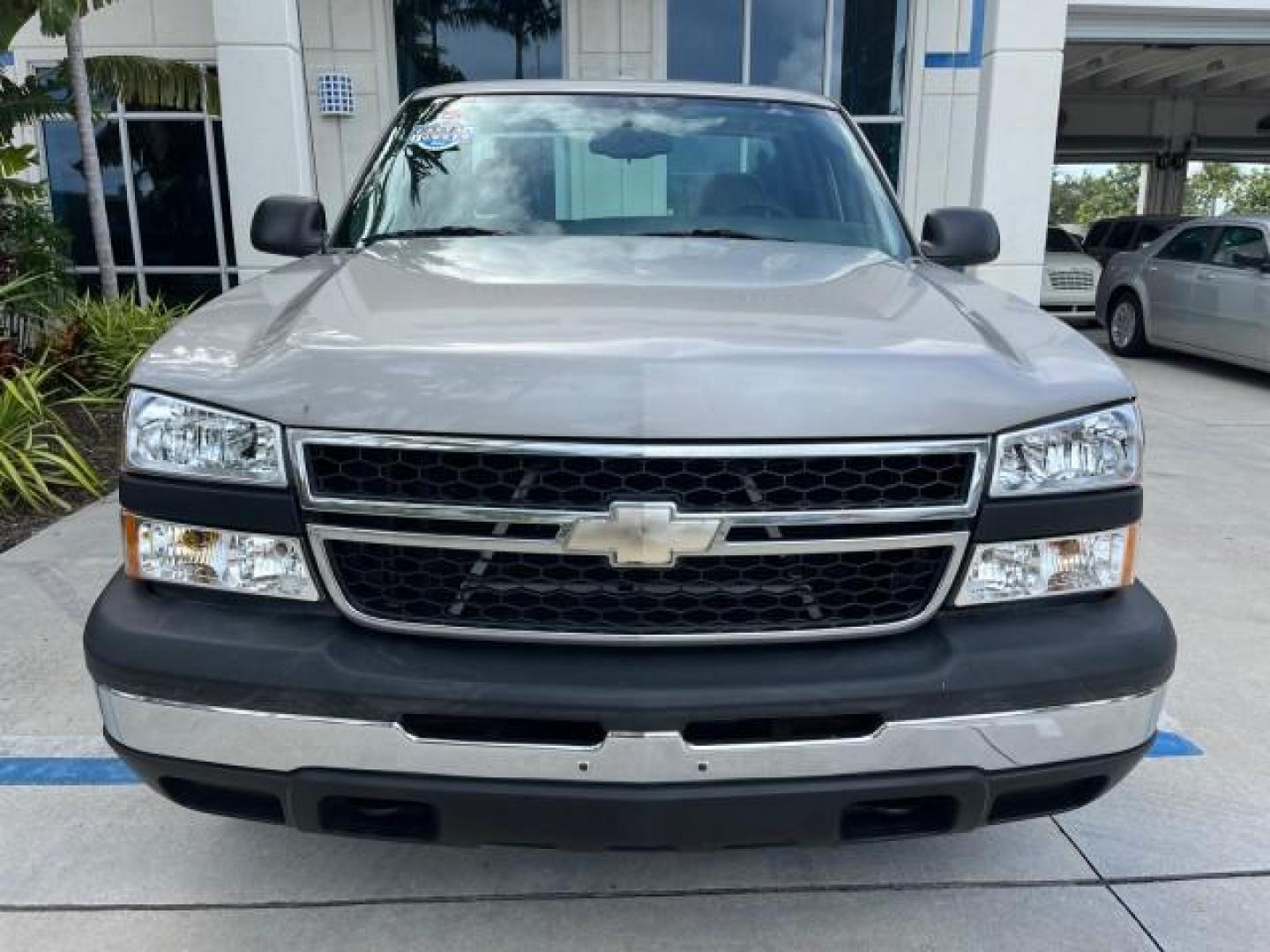 2007 Graystone Metallic /Medium Gray Chevrolet Silverado 1500 Classic Work Truck LOW MILES 88,529 (1GCEC14X67Z) with an 4.3L Vortec 1000 V6 MFI Engine engine, Automatic transmission, located at 4701 North Dixie Hwy, Pompano Beach, FL, 33064, (954) 422-2889, 26.240938, -80.123474 - OUR WEBPAGE FLORIDACARS1.COM HAS OVER 100 PHOTOS AND FREE CARFAX LINK 2007 CHEVROLET SILVERADO 1500 CLASSIC WORK TRUCK WORK READY 4.3L V6 VIN: 1GCEC14X67Z197997 NO ACCIDENTS PICKUP NO RECALLS 4.3L V6 F 1 OWNER GASOLINE LOW MILES 88,529 REAR WHEEL DRIVE 6.6 FT BED Anti-Theft System Electronic Braking - Photo#64