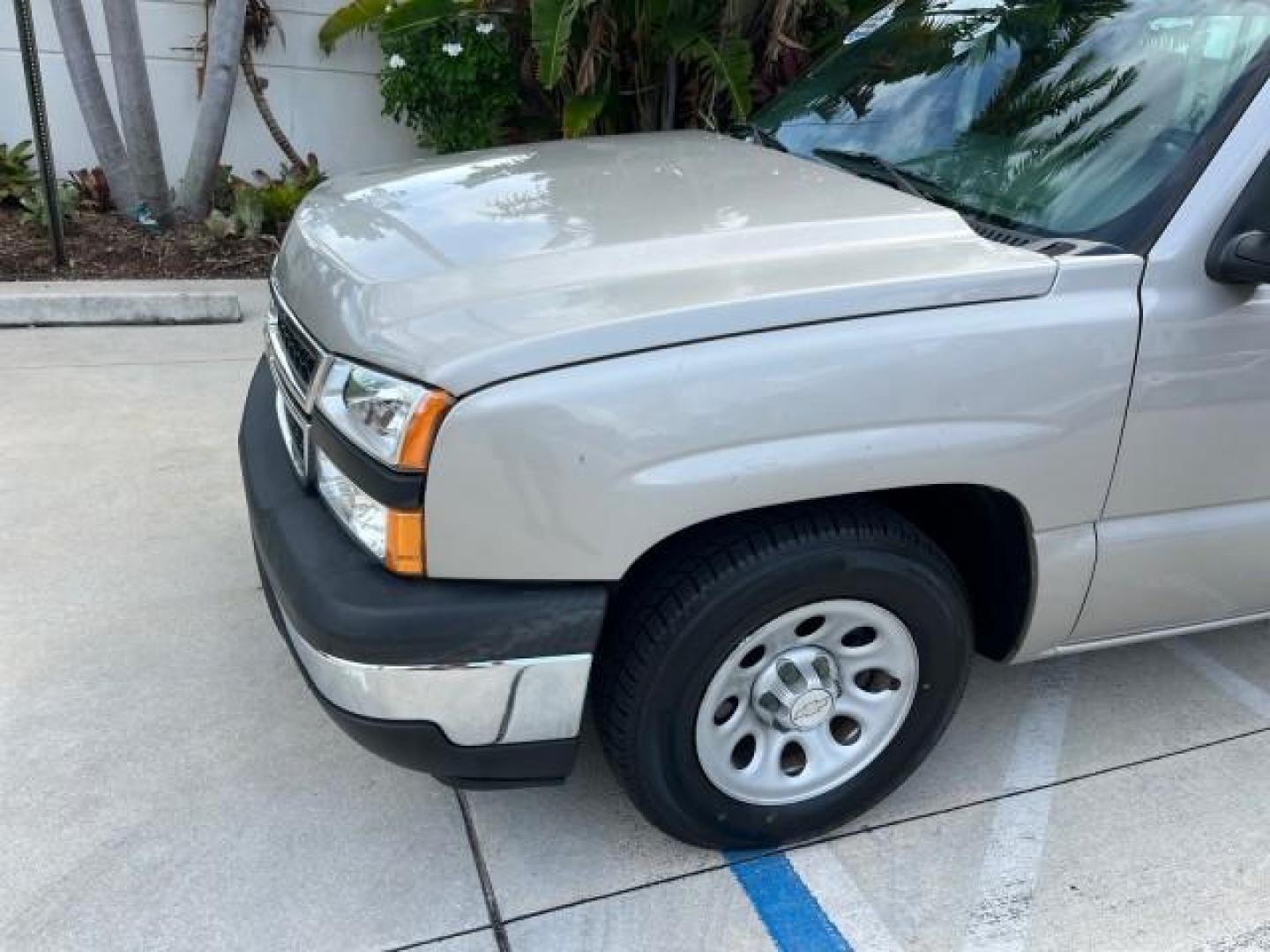 2007 Graystone Metallic /Medium Gray Chevrolet Silverado 1500 Classic Work Truck LOW MILES 88,529 (1GCEC14X67Z) with an 4.3L Vortec 1000 V6 MFI Engine engine, Automatic transmission, located at 4701 North Dixie Hwy, Pompano Beach, FL, 33064, (954) 422-2889, 26.240938, -80.123474 - OUR WEBPAGE FLORIDACARS1.COM HAS OVER 100 PHOTOS AND FREE CARFAX LINK 2007 CHEVROLET SILVERADO 1500 CLASSIC WORK TRUCK WORK READY 4.3L V6 VIN: 1GCEC14X67Z197997 NO ACCIDENTS PICKUP NO RECALLS 4.3L V6 F 1 OWNER GASOLINE LOW MILES 88,529 REAR WHEEL DRIVE 6.6 FT BED Anti-Theft System Electronic Braking - Photo#67