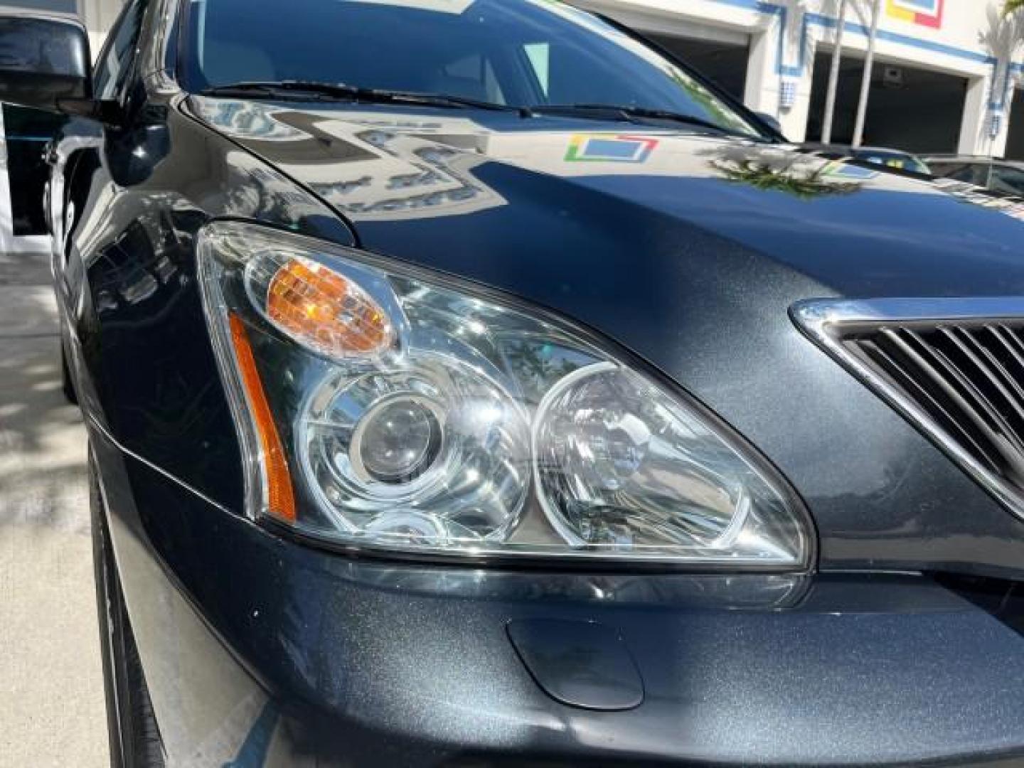 2007 Flint Mica /Light Gray Lexus RX 350 NAV LOW MILES 35,598 (2T2GK31U17C) with an 3.5L DOHC SMPI 24-Valve V6 Engine engine, Automatic transmission, located at 4701 North Dixie Hwy, Pompano Beach, FL, 33064, (954) 422-2889, 26.240938, -80.123474 - OUR WEBPAGE FLORIDACARS1.COM HAS OVER 100 PHOTOS AND FREE CARFAX LINK 2007 LEXUS RX 350 NEW $48,231 ROAD READY VIN: 2T2GK31U17C019745 NO ACCIDENTS NO RECALLS 4 DOOR WAGON/SPORT UTILITY LOW MILES 35,598 3.5L V6 3.5L V6 F DOHC 24V POWER LEATHER SEATS DUAL AC GASOLINE POWER SUNROOF/LIFTGATE FRONT WHEEL - Photo#84