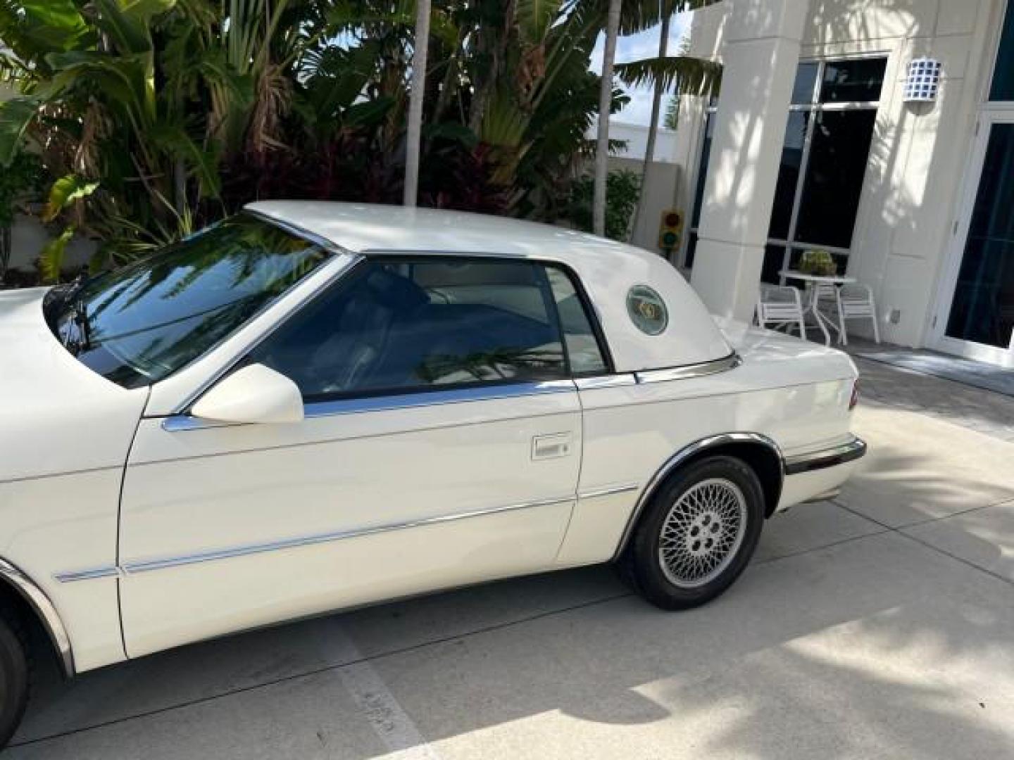 1991 WHITE /BLACK Chrysler TC HARD TOP LOW MILES 34,790 (ZC2FS1203MB) with an 3.0L V6 Cylinder Engine engine, Automatic transmission, located at 4701 North Dixie Hwy, Pompano Beach, FL, 33064, (954) 422-2889, 26.240938, -80.123474 - OUR WEBPAGE FLORIDACARS1.COM HAS OVER 100 PHOTOS AND FREE CARFAX LINK 1991 CHRYSLER TC ROAD READY 3.0L V6 VIN: ZC2FS1203MB207381 NO ACCIDENTS CONVERTIBLE NO RECALLS 3.0L V6 F FLORIDA OWNER GASOLINE POWER MIRRORS LOW MILES 34,790 FRONT WHEEL DRIVE CONVERTIBLE SOFT TOP / HARD TOP POWER LEATHER SEATS A - Photo#73