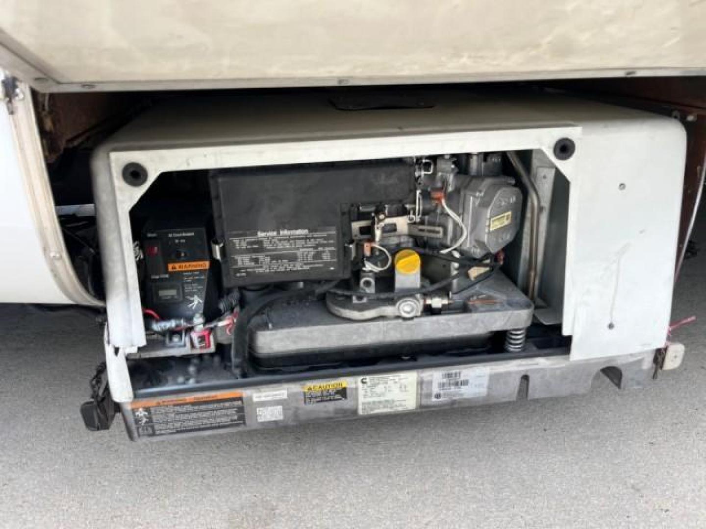 2002 Oxford White /Medium Graphite Ford Econoline Commercial Cutaway DUAL AC UNITS GENERATOR (1FDXE45S12H) with an 6.8L SOHC SEFI V10 Engine engine, Automatic transmission, located at 4701 North Dixie Hwy, Pompano Beach, FL, 33064, (954) 422-2889, 26.240938, -80.123474 - OUR WEBPAGE FLORIDACARS1.COM HAS OVER 100 PHOTOS AND FREE CARFAX LINK 2002 FORD ECONOLINE SUPER DUTY VAN ROAD READY WORK READY VIN: 1FDXE45S12HA08142 LOW MILES 84,809 CUTAWAY NO RECALLS 6.8L V10 6.8L V10 F SOHC FLORIDA OWNER GASOLINE 46 SERVICE RECORDS REAR WHEEL DRIVE DUALLY PUSH START GENERATOR 2 - Photo#92