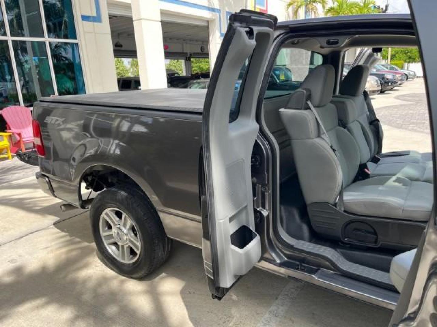 2008 Dark Shadow Grey Metallic /Flint Ford F-150 1 FL STX LOW MILES 86,909 (1FTRF12W48K) with an 4.6L EFI V8 Engine engine, Automatic transmission, located at 4701 North Dixie Hwy, Pompano Beach, FL, 33064, (954) 422-2889, 26.240938, -80.123474 - OUR WEBPAGE FLORIDACARS1.COM HAS OVER 100 PHOTOS AND FREE CARFAX LINK 2008 FORD F-150 STX ROAD READY WORK READY VIN: 1FTRF12W48KD62331 NO ACCIDENTS 4.6L V8 PICKUP NO RECALLS 6.6 FT BED 4.6L V8 F SOHC LOW MILES 86,909 GASOLINE 1 OWNER FLORIDA REAR WHEEL DRIVE 15 SERVICE RECORDS 4X2 6.6' Bed Length An - Photo#13