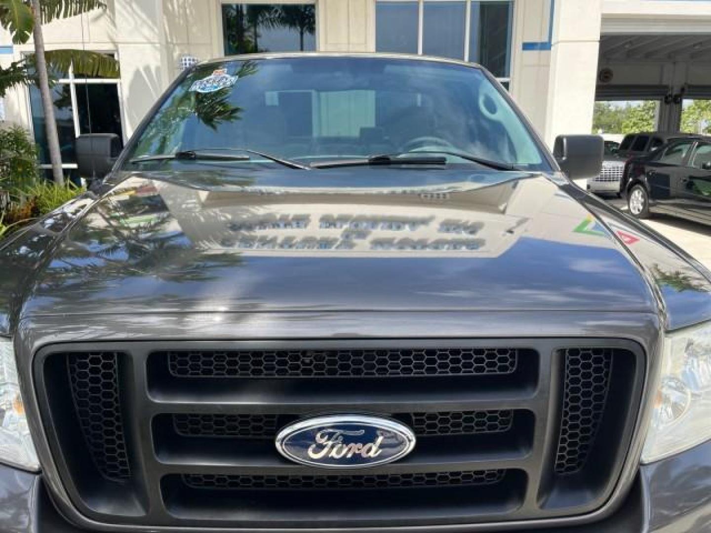 2008 Dark Shadow Grey Metallic /Flint Ford F-150 1 FL STX LOW MILES 86,909 (1FTRF12W48K) with an 4.6L EFI V8 Engine engine, Automatic transmission, located at 4701 North Dixie Hwy, Pompano Beach, FL, 33064, (954) 422-2889, 26.240938, -80.123474 - OUR WEBPAGE FLORIDACARS1.COM HAS OVER 100 PHOTOS AND FREE CARFAX LINK 2008 FORD F-150 STX ROAD READY WORK READY VIN: 1FTRF12W48KD62331 NO ACCIDENTS 4.6L V8 PICKUP NO RECALLS 6.6 FT BED 4.6L V8 F SOHC LOW MILES 86,909 GASOLINE 1 OWNER FLORIDA REAR WHEEL DRIVE 15 SERVICE RECORDS 4X2 6.6' Bed Length An - Photo#74