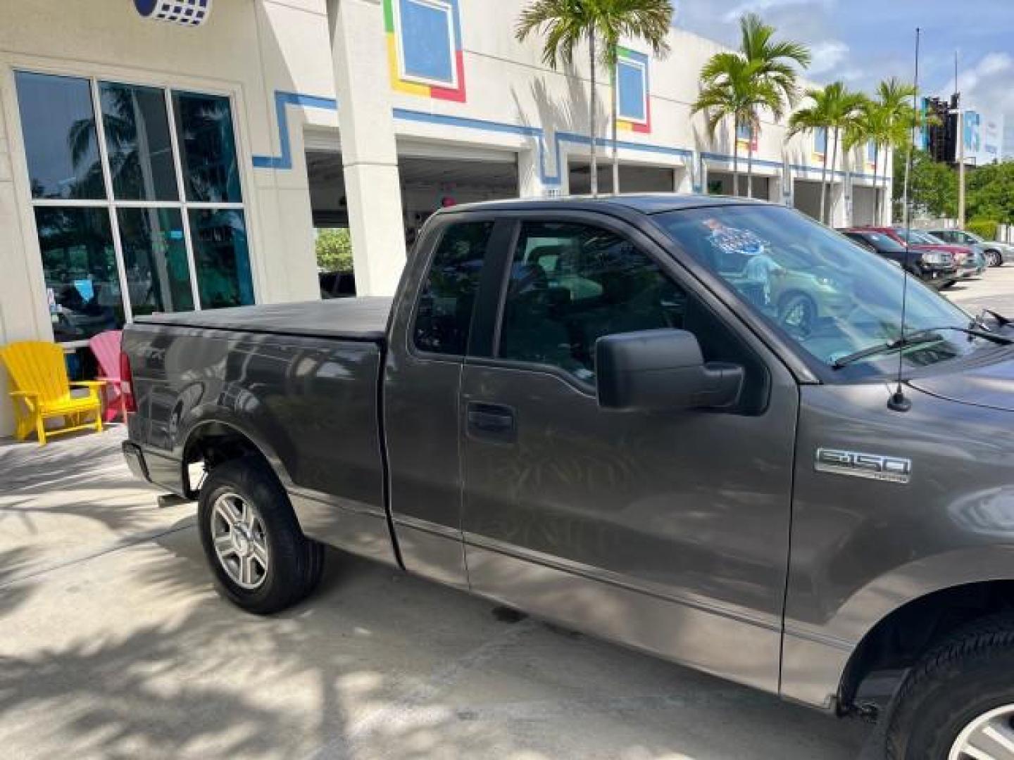 2008 Dark Shadow Grey Metallic /Flint Ford F-150 1 FL STX LOW MILES 86,909 (1FTRF12W48K) with an 4.6L EFI V8 Engine engine, Automatic transmission, located at 4701 North Dixie Hwy, Pompano Beach, FL, 33064, (954) 422-2889, 26.240938, -80.123474 - OUR WEBPAGE FLORIDACARS1.COM HAS OVER 100 PHOTOS AND FREE CARFAX LINK 2008 FORD F-150 STX ROAD READY WORK READY VIN: 1FTRF12W48KD62331 NO ACCIDENTS 4.6L V8 PICKUP NO RECALLS 6.6 FT BED 4.6L V8 F SOHC LOW MILES 86,909 GASOLINE 1 OWNER FLORIDA REAR WHEEL DRIVE 15 SERVICE RECORDS 4X2 6.6' Bed Length An - Photo#82