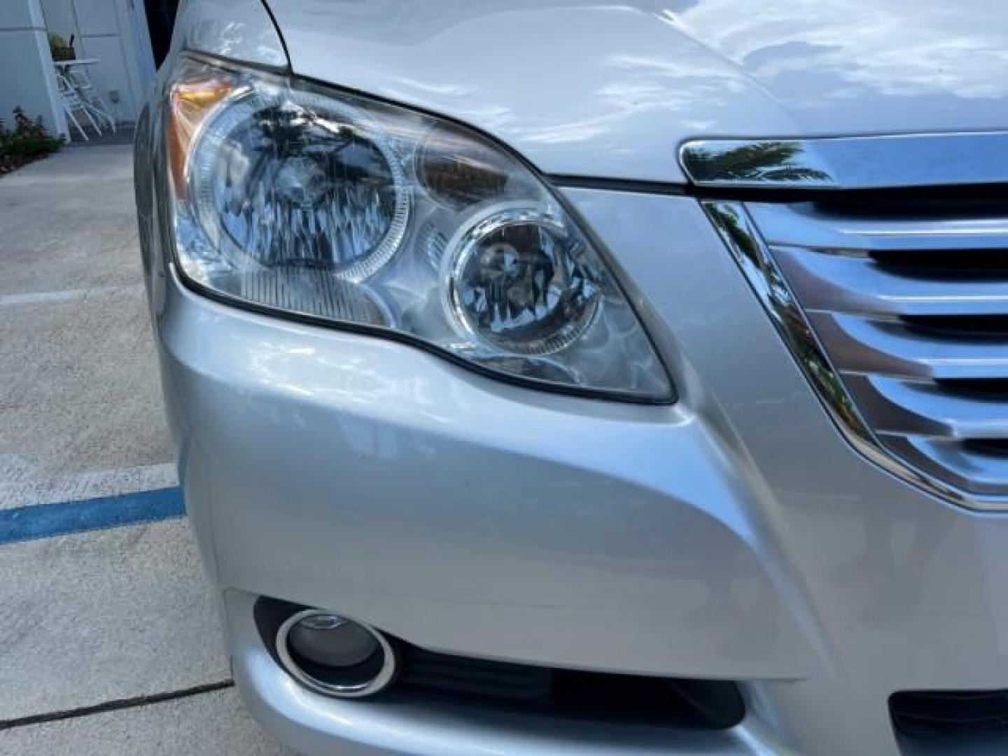 2008 Classic Silver Metallic /Graphite Toyota Avalon 1 FL Limited LOW MILES 80,351 (4T1BK36B88U) with an 3.5L DOHC EFI 24-Valve V6 Engine engine, Automatic transmission, located at 4701 North Dixie Hwy, Pompano Beach, FL, 33064, (954) 422-2889, 26.240938, -80.123474 - OUR WEBPAGE FLORIDACARS1.COM HAS OVER 100 PHOTOS AND FREE CARFAX LINK 2008 TOYOTA AVALON TOURING LIMITED ROAD READY 3.5L V6 VIN: 4T1BK36B88U293675 PUSH START BUTTON NO ACCIDENTS 28 MPG SEDAN 4 DR COOLED/HEATED SEATS NO RECALLS 3.5L V6 F DOHC 24V NAVIGATION 1 OWNER FLORIDA GASOLINE POWER SUNROOF LOW - Photo#93