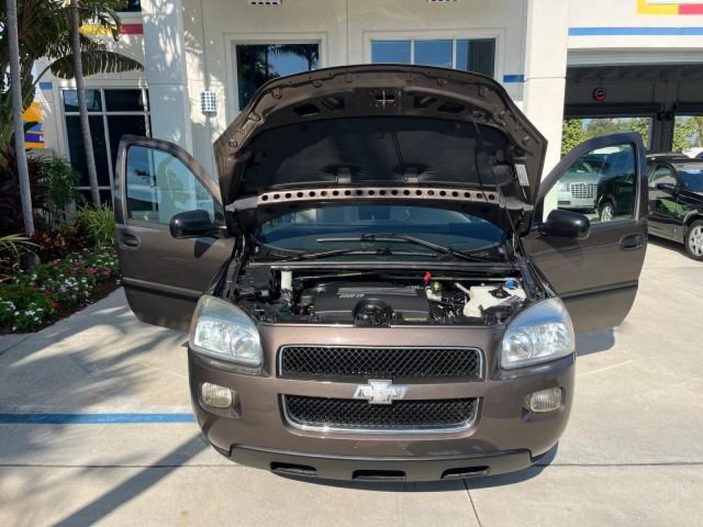 2008 Desert Brown Metallic /Cashmere Chevrolet Uplander VAN LS LOW MILES 47,919 (1GNDV23168D) with an 3.9L V6 SFI Engine engine, Automatic transmission, located at 4701 North Dixie Hwy, Pompano Beach, FL, 33064, (954) 422-2889, 26.240938, -80.123474 - OUR WEBPAGE FLORIDACARS1.COM HAS OVER 100 PHOTOS AND FREE CARFAX LINK 2008 CHEVROLET UPLANDER LS ROAD READY 3.9L V6 VIN: 1GNDV23168D130721 NO ACCIDENTS VAN NO RECALLS 25 MPG 3.9L V6 F LOW MILES 47,919 GASOLINE 3 ROW SEATS FRONT WHEEL DRIVE POWER SEATS/MIRRORS 12 SERVICE RECORDS Anti-Theft System Con - Photo#15