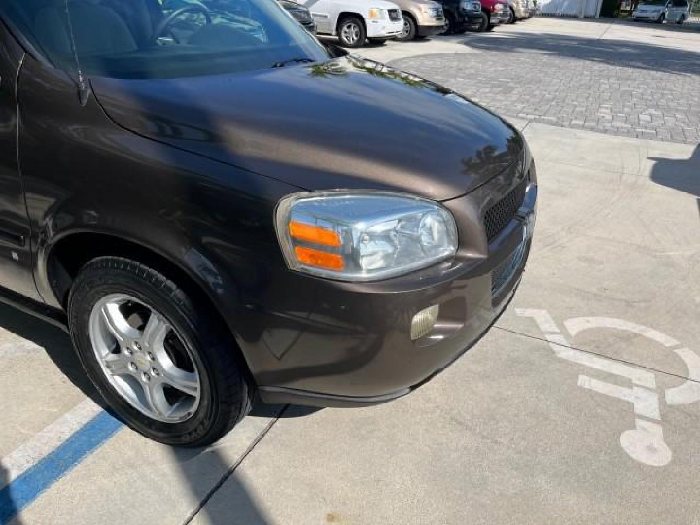 2008 Desert Brown Metallic /Cashmere Chevrolet Uplander VAN LS LOW MILES 47,919 (1GNDV23168D) with an 3.9L V6 SFI Engine engine, Automatic transmission, located at 4701 North Dixie Hwy, Pompano Beach, FL, 33064, (954) 422-2889, 26.240938, -80.123474 - OUR WEBPAGE FLORIDACARS1.COM HAS OVER 100 PHOTOS AND FREE CARFAX LINK 2008 CHEVROLET UPLANDER LS ROAD READY 3.9L V6 VIN: 1GNDV23168D130721 NO ACCIDENTS VAN NO RECALLS 25 MPG 3.9L V6 F LOW MILES 47,919 GASOLINE 3 ROW SEATS FRONT WHEEL DRIVE POWER SEATS/MIRRORS 12 SERVICE RECORDS Anti-Theft System Con - Photo#73