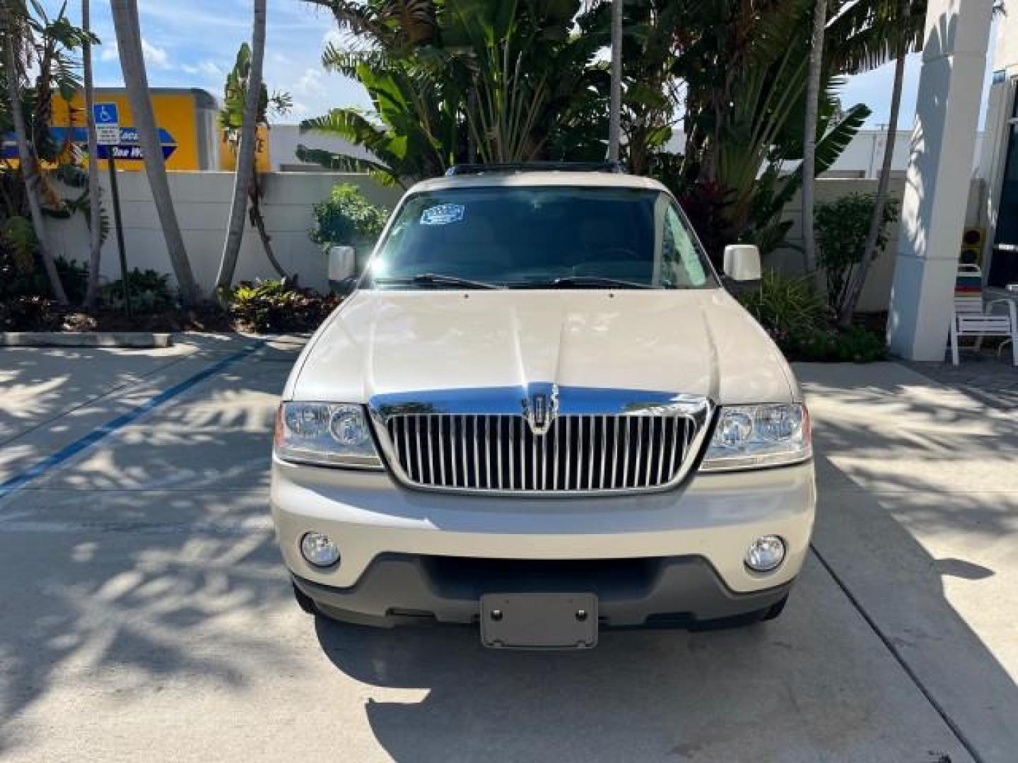 2005 Light French Silk Metallic /Camel Lincoln Aviator SUV LOW MILES 80,310 (5LMEU68H75Z) with an 4.6L DOHC 32-Valve V8 Engine engine, Automatic transmission, located at 4701 North Dixie Hwy, Pompano Beach, FL, 33064, (954) 422-2889, 26.240938, -80.123474 - OUR WEBPAGE FLORIDACARS1.COM HAS OVER 100 PHOTOS AND FREE CARFAX LINK 2005 LINCOLN AVIATOR LUXURY ROAD READY 4.6L V8 VIN: 5LMEU68H75ZJ19344 NO ACCIDENTS 4 DOOR WAGON/SPORT UTILITY NO RECALLS FL OWNER 4.6L V8 F DOHC LOW MILES 80,310 GASOLINE PARK SENSORS 3 ROW LEATHER SEATS REAR WHEEL DRIVE 15 SERVIC - Photo#2