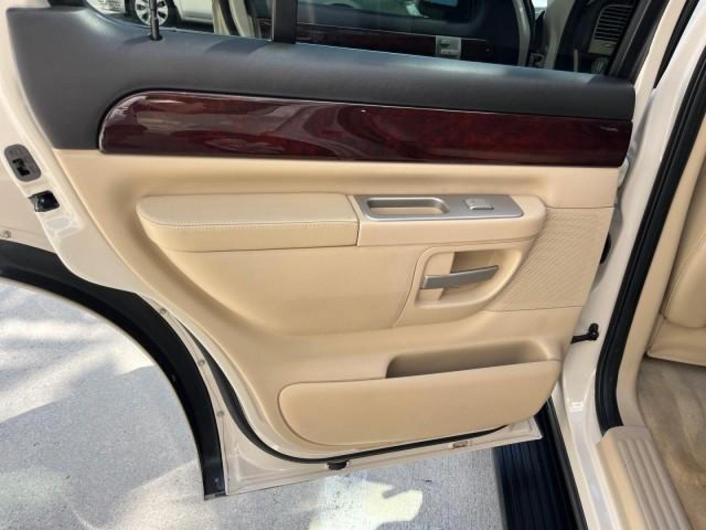 2005 Light French Silk Metallic /Camel Lincoln Aviator SUV LOW MILES 80,310 (5LMEU68H75Z) with an 4.6L DOHC 32-Valve V8 Engine engine, Automatic transmission, located at 4701 North Dixie Hwy, Pompano Beach, FL, 33064, (954) 422-2889, 26.240938, -80.123474 - OUR WEBPAGE FLORIDACARS1.COM HAS OVER 100 PHOTOS AND FREE CARFAX LINK 2005 LINCOLN AVIATOR LUXURY ROAD READY 4.6L V8 VIN: 5LMEU68H75ZJ19344 NO ACCIDENTS 4 DOOR WAGON/SPORT UTILITY NO RECALLS FL OWNER 4.6L V8 F DOHC LOW MILES 80,310 GASOLINE PARK SENSORS 3 ROW LEATHER SEATS REAR WHEEL DRIVE 15 SERVIC - Photo#40