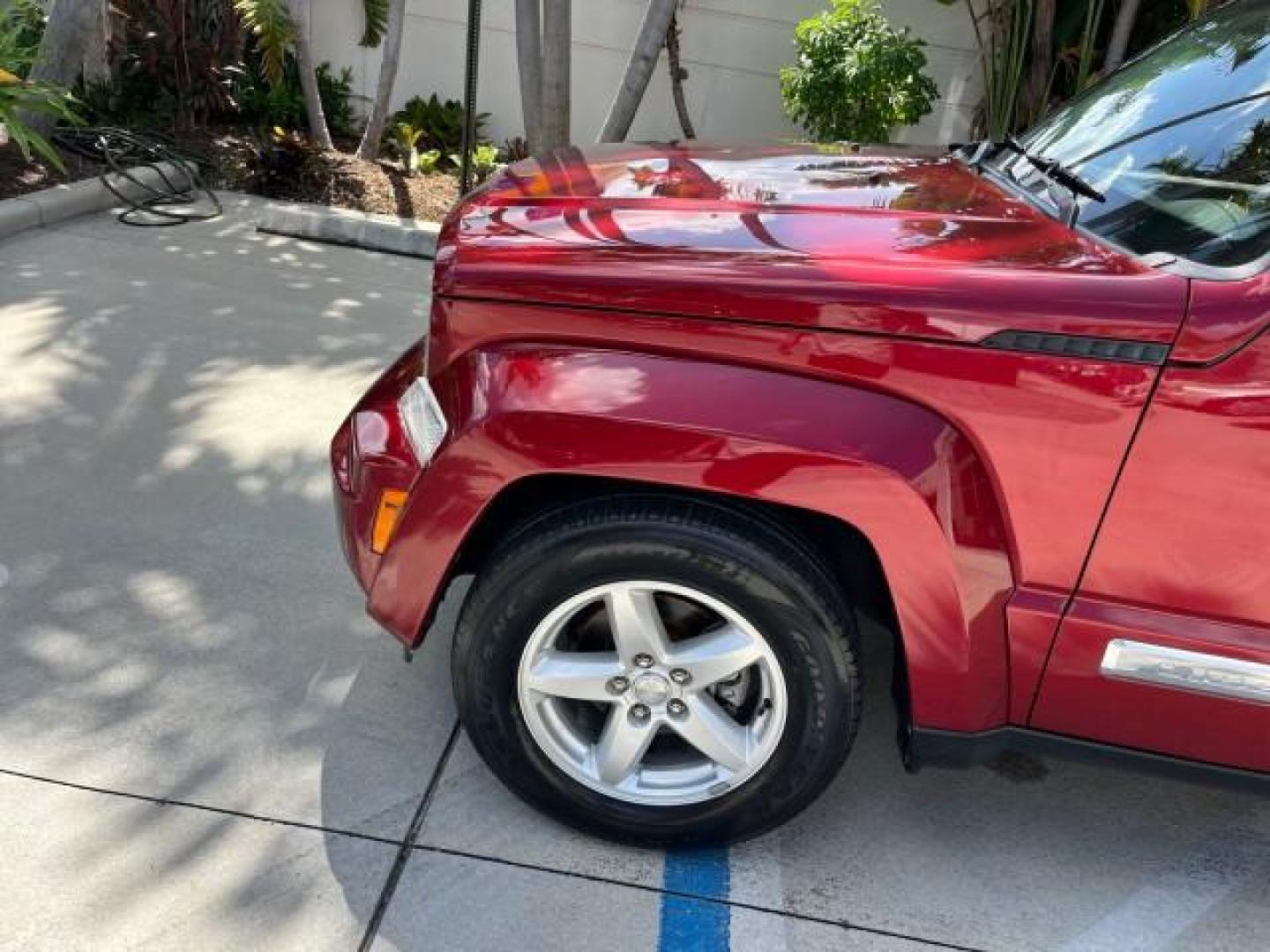 2011 Deep Cherry Red Crystal Pearl /Dark Slate Gray/Dark Saddle Interior Jeep Liberty 1 FL Limited LOW MILES 65,763 (1J4PP5GK7BW) with an 3.7L V6 Engine engine, Automatic transmission, located at 4701 North Dixie Hwy, Pompano Beach, FL, 33064, (954) 422-2889, 26.240938, -80.123474 - OUR WEBPAGE FLORIDACARS1.COM HAS OVER 100 PHOTOS AND FREE CARFAX LINK 2011 JEEP LIBERTY LIMITED ROAD READY 3.7L V6 VIN: 1J4PP5GK7BW512217 NO RECALLS SUNROOF 4 DOOR WAGON/SPORT UTILITY 1 OWNER FLORIDA 3.7L V6 F SOHC 12V POWER LEATHER SEATS GASOLINE POWER HEATED MIRRORS REAR WHEEL DRIVE LOW MILES 65,7 - Photo#87