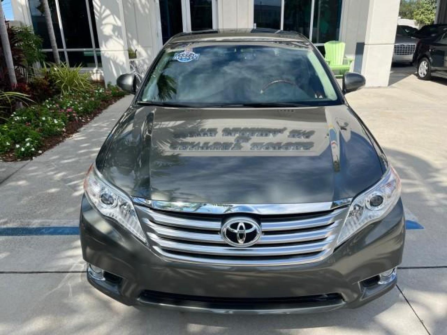 2011 Cypress Pearl /Ivory Toyota Avalon 1 FL Limited LOW MILES 22,958 (4T1BK3DB1BU) with an 3.5L DOHC EFI 24-Valve V6 Engine engine, Automatic transmission, located at 4701 North Dixie Hwy, Pompano Beach, FL, 33064, (954) 422-2889, 26.240938, -80.123474 - OUR WEBPAGE FLORIDACARS1.COM HAS OVER 100 PHOTOS AND FREE CARFAX LINK 2011 TOYOTA AVALON LIMITED ROAD READY 3.5L V6 LIMITED VIN: 4T1BK3DB1BU409132 LIMITED 1 OWNER FLORIDA 29 MPG SEDAN 4 DR DUAL AC POWER LEATHER SEATS 3.5L V6 F DOHC 24V PUSH BUTTON START NAVIGATION BACK UP CAMERA GASOLINE BLUETOOTH L - Photo#99