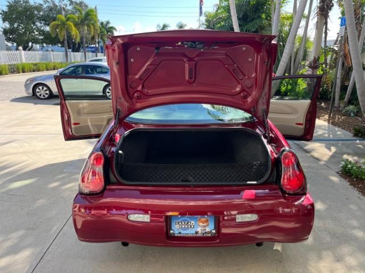 2005 Victory Red /Neutral Chevrolet Monte Carlo 1 FL LT LOW MILES 46,830 (2G1WX12K459) with an 3.8L 3800 V6 SFI Engine engine, Automatic transmission, located at 4701 North Dixie Hwy, Pompano Beach, FL, 33064, (954) 422-2889, 26.240938, -80.123474 - OUR WEBPAGE FLORIDACARS1.COM HAS OVER 100 PHOTOS AND FREE CARFAX LINK 2005 CHEVROLET MONTE CARLO LT ROAD READY 3.8L V6 VIN: 2G1WX12K459271076 NO ACCIDENTS 30 MPG COUPE NO RECALLS 3.8L V6 F OHV THE BEST 1 OWNER FLORIDA GASOLINE LOW MILES 46,830 FRONT WHEEL DRIVE POWER LEATHER SEATS Alloy Wheels Autom - Photo#15