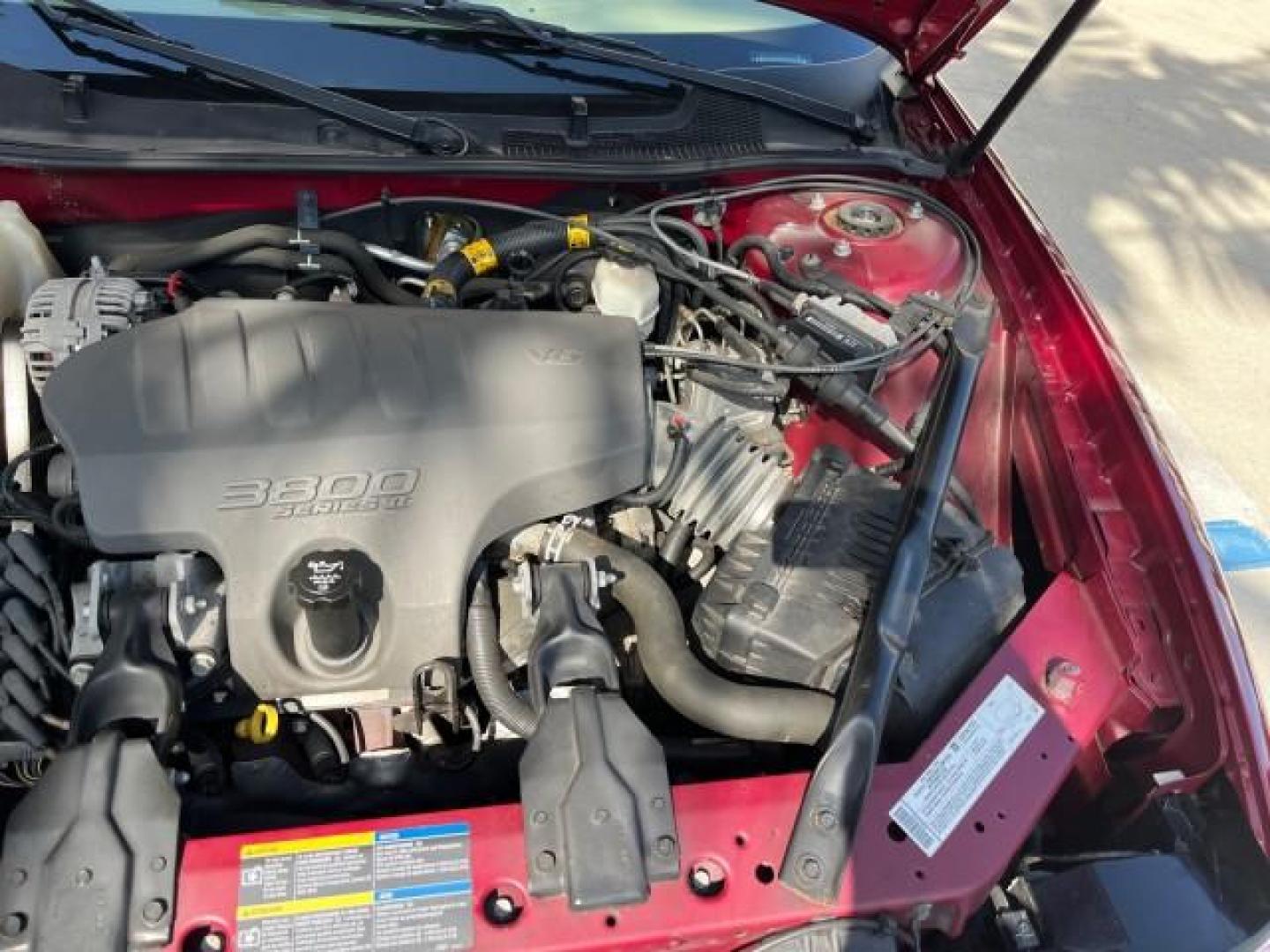 2005 Victory Red /Neutral Chevrolet Monte Carlo 1 FL LT LOW MILES 46,830 (2G1WX12K459) with an 3.8L 3800 V6 SFI Engine engine, Automatic transmission, located at 4701 North Dixie Hwy, Pompano Beach, FL, 33064, (954) 422-2889, 26.240938, -80.123474 - OUR WEBPAGE FLORIDACARS1.COM HAS OVER 100 PHOTOS AND FREE CARFAX LINK 2005 CHEVROLET MONTE CARLO LT ROAD READY 3.8L V6 VIN: 2G1WX12K459271076 NO ACCIDENTS 30 MPG COUPE NO RECALLS 3.8L V6 F OHV THE BEST 1 OWNER FLORIDA GASOLINE LOW MILES 46,830 FRONT WHEEL DRIVE POWER LEATHER SEATS Alloy Wheels Autom - Photo#58