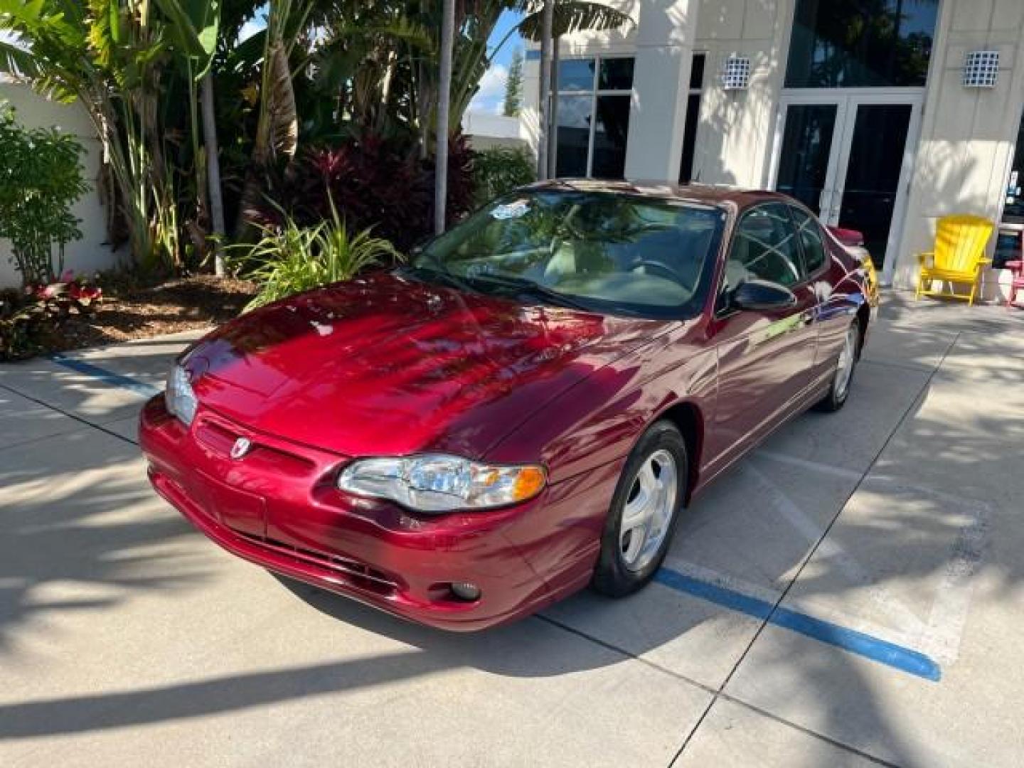 2005 Victory Red /Neutral Chevrolet Monte Carlo 1 FL LT LOW MILES 46,830 (2G1WX12K459) with an 3.8L 3800 V6 SFI Engine engine, Automatic transmission, located at 4701 North Dixie Hwy, Pompano Beach, FL, 33064, (954) 422-2889, 26.240938, -80.123474 - OUR WEBPAGE FLORIDACARS1.COM HAS OVER 100 PHOTOS AND FREE CARFAX LINK 2005 CHEVROLET MONTE CARLO LT ROAD READY 3.8L V6 VIN: 2G1WX12K459271076 NO ACCIDENTS 30 MPG COUPE NO RECALLS 3.8L V6 F OHV THE BEST 1 OWNER FLORIDA GASOLINE LOW MILES 46,830 FRONT WHEEL DRIVE POWER LEATHER SEATS Alloy Wheels Autom - Photo#61