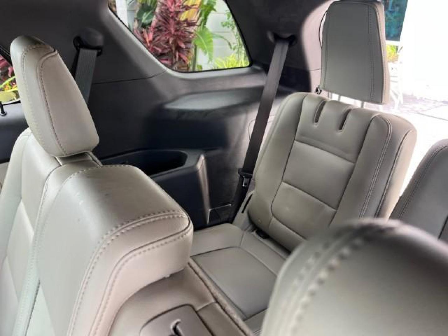 2011 White Suede /Medium Light Stone Ford Explorer 1 FL XLT LOW MILES 72,279 (1FMHK7D88BG) with an 3.5L Ti-VCT V6 Engine engine, Automatic transmission, located at 4701 North Dixie Hwy, Pompano Beach, FL, 33064, (954) 422-2889, 26.240938, -80.123474 - OUR WEBPAGE FLORIDACARS1.COM HAS OVER 100 PHOTOS AND FREE CARFAX LINK 2011 FORD EXPLORER XLT ROAD READY 3.5L V6 XLT VIN: 1FMHK7D88BGA71698 NO ACCIDENTS BLUETOOTH 4 DOOR WAGON/SPORT UTILITY 1 OWNER FLORIDA 3.5L V6 F DOHC 24V LOW MILES 72,279 LEATHER GASOLINE POWER LIFTGATE 3 ROW SEATS NAVIGATION FRON - Photo#38