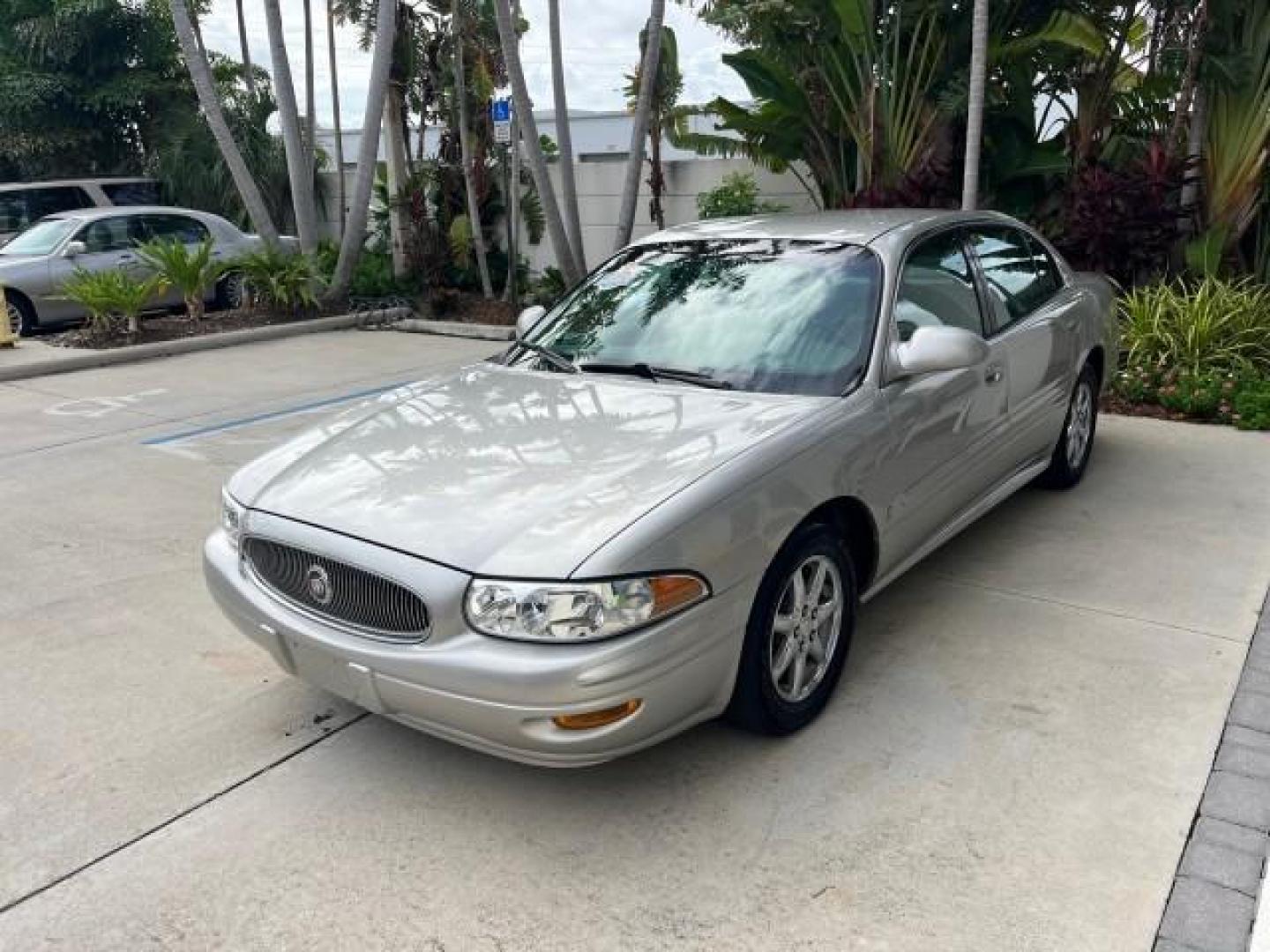 2004 Steelmist Metallic /Medium Gray Buick LeSabre 1 OWNER VERY LOW MILES 49,946 (1G4HP52K144) with an 3.8L 3800 V6 SFI Engine engine, Automatic transmission, located at 4701 North Dixie Hwy, Pompano Beach, FL, 33064, (954) 422-2889, 26.240938, -80.123474 - OUR WEBPAGE FLORIDACARS1.COM HAS OVER 100 PHOTOS AND FREE CARFAX LINK 2004 BUICK LESABRE CUSTOM ROAD READY 3.8L V6 VIN: 1G4HP52K144154477 NO ACCIDENTS 29 MPG SEDAN 4 DR NO RECALLS 3.8L V6 F OHV 1 OWNER 3.8L V6 GASOLINE LOW MILES 49,946 FRONT WHEEL DRIVE 25 SERVICE RECORDS POWER LEATHER SEATS Air Sus - Photo#3