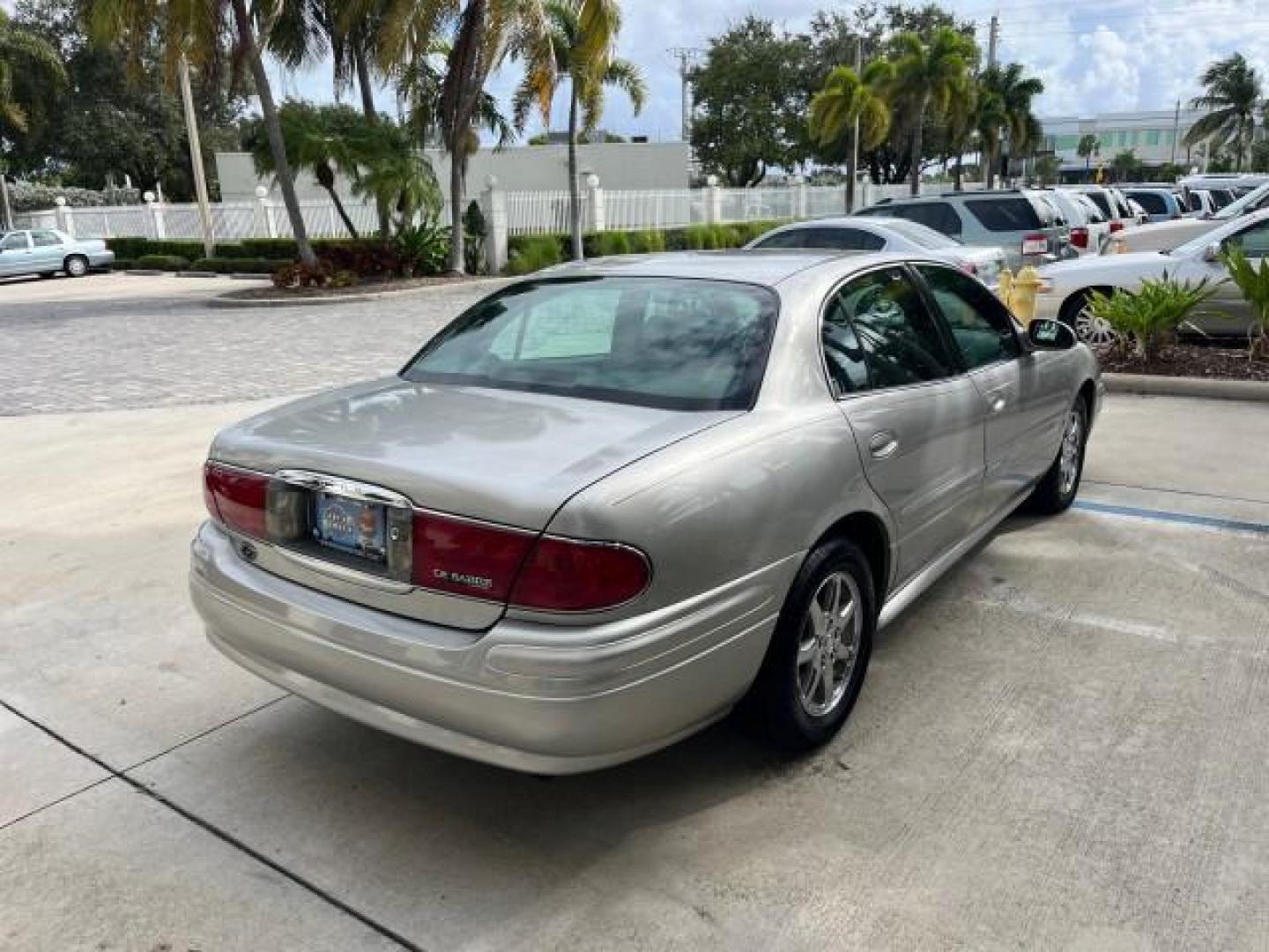 2004 Steelmist Metallic /Medium Gray Buick LeSabre 1 OWNER VERY LOW MILES 49,946 (1G4HP52K144) with an 3.8L 3800 V6 SFI Engine engine, Automatic transmission, located at 4701 North Dixie Hwy, Pompano Beach, FL, 33064, (954) 422-2889, 26.240938, -80.123474 - OUR WEBPAGE FLORIDACARS1.COM HAS OVER 100 PHOTOS AND FREE CARFAX LINK 2004 BUICK LESABRE CUSTOM ROAD READY 3.8L V6 VIN: 1G4HP52K144154477 NO ACCIDENTS 29 MPG SEDAN 4 DR NO RECALLS 3.8L V6 F OHV 1 OWNER 3.8L V6 GASOLINE LOW MILES 49,946 FRONT WHEEL DRIVE 25 SERVICE RECORDS POWER LEATHER SEATS Air Sus - Photo#7