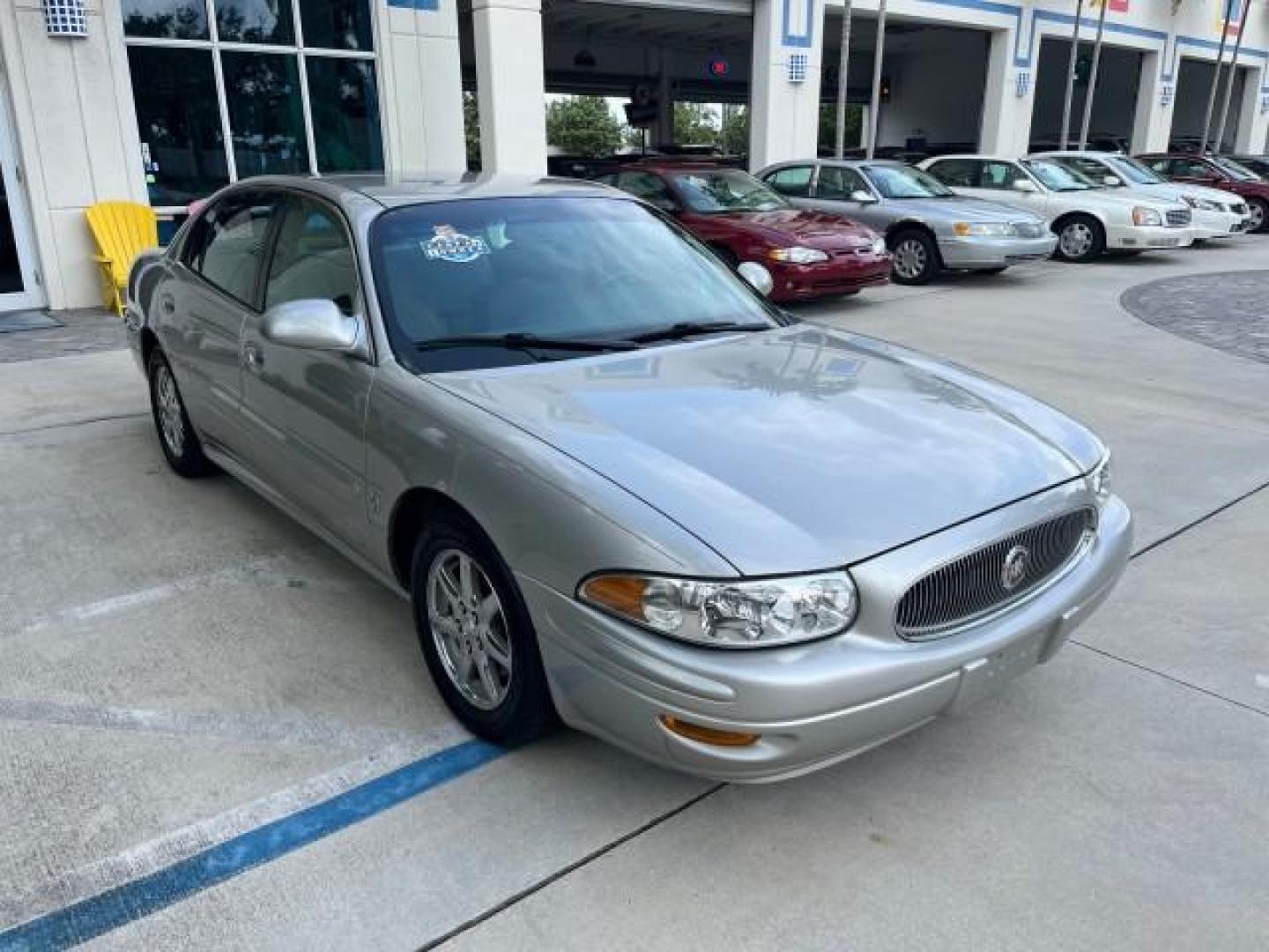 2004 Steelmist Metallic /Medium Gray Buick LeSabre 1 OWNER VERY LOW MILES 49,946 (1G4HP52K144) with an 3.8L 3800 V6 SFI Engine engine, Automatic transmission, located at 4701 North Dixie Hwy, Pompano Beach, FL, 33064, (954) 422-2889, 26.240938, -80.123474 - OUR WEBPAGE FLORIDACARS1.COM HAS OVER 100 PHOTOS AND FREE CARFAX LINK 2004 BUICK LESABRE CUSTOM ROAD READY 3.8L V6 VIN: 1G4HP52K144154477 NO ACCIDENTS 29 MPG SEDAN 4 DR NO RECALLS 3.8L V6 F OHV 1 OWNER 3.8L V6 GASOLINE LOW MILES 49,946 FRONT WHEEL DRIVE 25 SERVICE RECORDS POWER LEATHER SEATS Air Sus - Photo#79