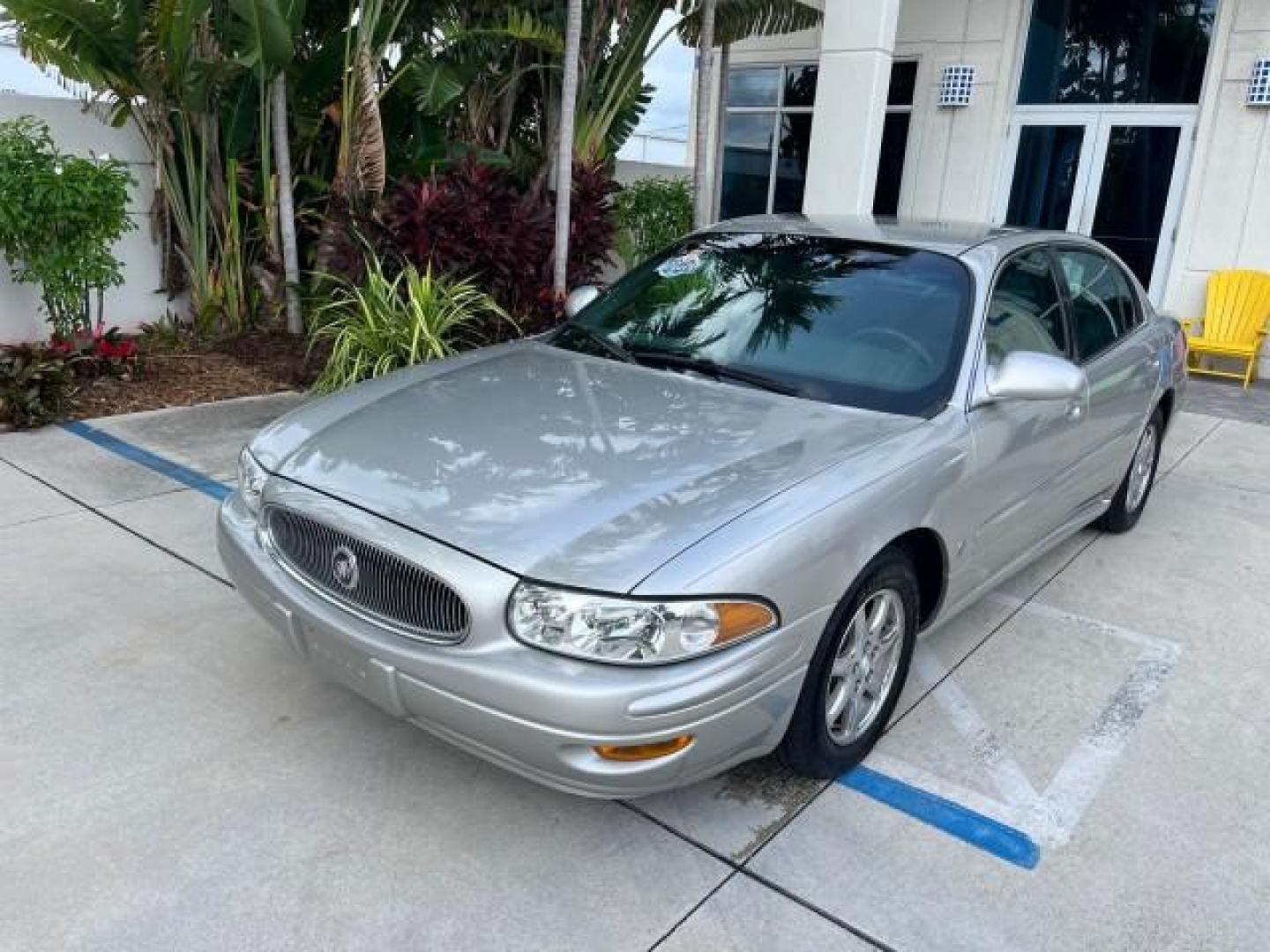 2004 Steelmist Metallic /Medium Gray Buick LeSabre 1 OWNER VERY LOW MILES 49,946 (1G4HP52K144) with an 3.8L 3800 V6 SFI Engine engine, Automatic transmission, located at 4701 North Dixie Hwy, Pompano Beach, FL, 33064, (954) 422-2889, 26.240938, -80.123474 - OUR WEBPAGE FLORIDACARS1.COM HAS OVER 100 PHOTOS AND FREE CARFAX LINK 2004 BUICK LESABRE CUSTOM ROAD READY 3.8L V6 VIN: 1G4HP52K144154477 NO ACCIDENTS 29 MPG SEDAN 4 DR NO RECALLS 3.8L V6 F OHV 1 OWNER 3.8L V6 GASOLINE LOW MILES 49,946 FRONT WHEEL DRIVE 25 SERVICE RECORDS POWER LEATHER SEATS Air Sus - Photo#80