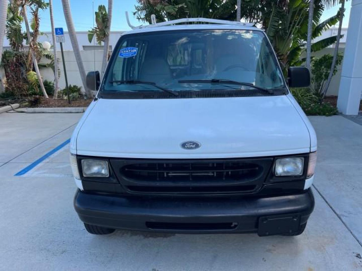 1998 Oxford White (CC) /Medium Graphite Ford Econoline Cargo Van AC LOW MILES 117,724 (1FTPE2427WH) with an 4.2L SEFI SPI V6 Engine engine, Automatic transmission, located at 4701 North Dixie Hwy, Pompano Beach, FL, 33064, (954) 422-2889, 26.240938, -80.123474 - OUR WEBPAGE FLORIDACARS1.COM HAS OVER 90 PHOTOS AND FREE CARFAX LINK 1998 FORD E-250 VIN: 1FTPE2427WHB73287 NO ACCIDENTS NO RECALLS VAN FLORIDA OWNER 4.2L V6 4.2L V6 F SOHC 24 SERVICE RECORDS GASOLINE ROAD READY WORK READY REAR WHEEL DRIVE 117,724 MILES THIS IS A GOOD WORK FORD VAN RETIREE FLORIDA T - Photo#2