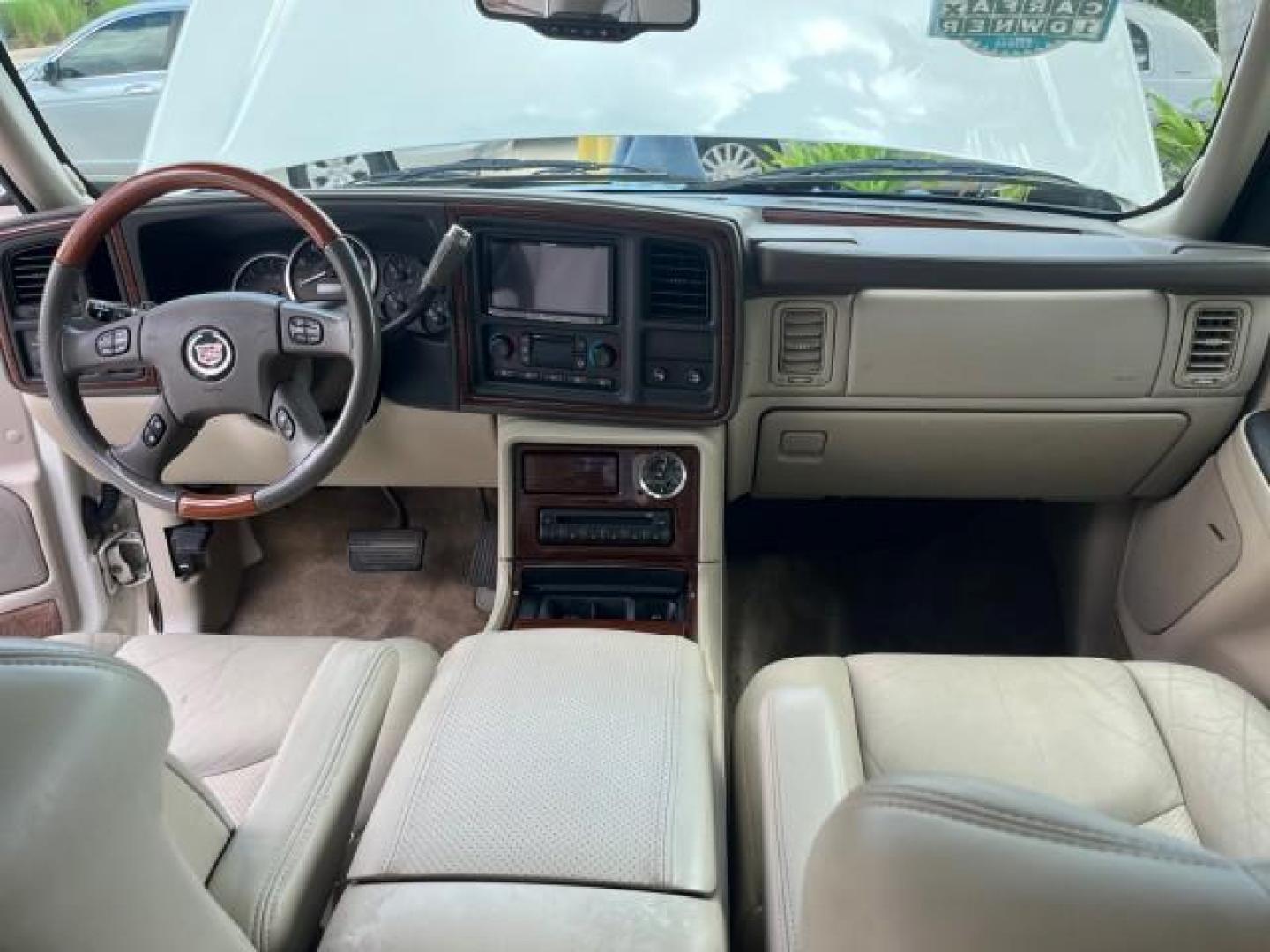 2004 White Diamond /Shale Cadillac Escalade 1 FL AWD LOW MILES 93,247 (1GYEK63N94R) with an 6.0L Vortec 6000 High-Output V8 SFI Engine engine, Automatic transmission, located at 4701 North Dixie Hwy, Pompano Beach, FL, 33064, (954) 422-2889, 26.240938, -80.123474 - OUR WEBPAGE FLORIDACARS1.COM HAS OVER 100 PHOTOS AND FREE CARFAX LINK $ 63,215 NEW 2004 CADILLAC ESCALADE ROAD READY 6.0L V8 VIN: 1GYEK63N94R229363 SUNROOF NO RECALLS AWD 4 DOOR WAGON/SPORT UTILITY DVD 1 OWNER FLORIDA 6.0L V8 F TOW PKG BACK UP CAMERA LOW MILES 93,247 GASOLINE DUAL AC AWD 3 ROW LEATH - Photo#35