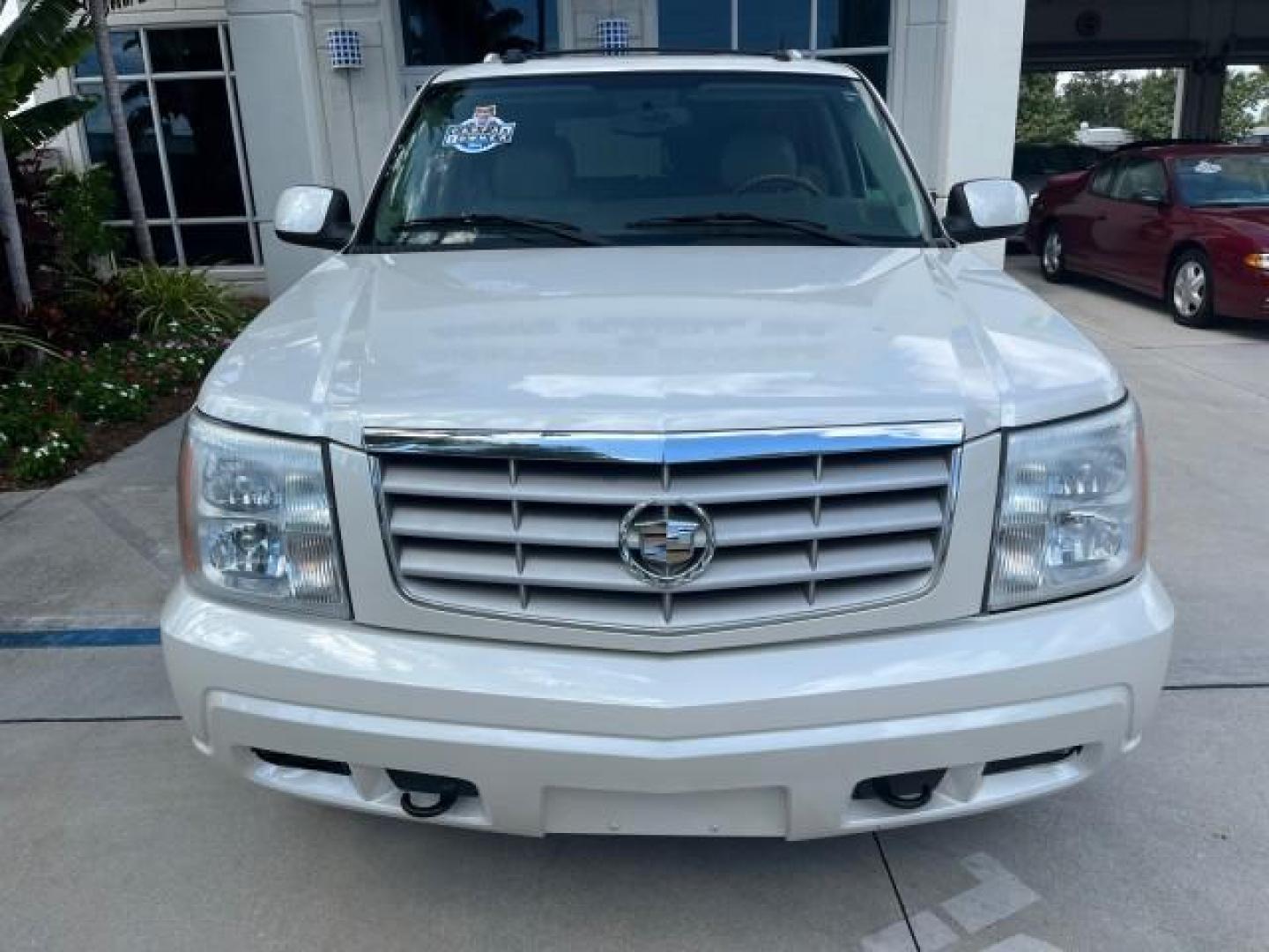 2004 White Diamond /Shale Cadillac Escalade 1 FL AWD LOW MILES 93,247 (1GYEK63N94R) with an 6.0L Vortec 6000 High-Output V8 SFI Engine engine, Automatic transmission, located at 4701 North Dixie Hwy, Pompano Beach, FL, 33064, (954) 422-2889, 26.240938, -80.123474 - OUR WEBPAGE FLORIDACARS1.COM HAS OVER 100 PHOTOS AND FREE CARFAX LINK $ 63,215 NEW 2004 CADILLAC ESCALADE ROAD READY 6.0L V8 VIN: 1GYEK63N94R229363 SUNROOF NO RECALLS AWD 4 DOOR WAGON/SPORT UTILITY DVD 1 OWNER FLORIDA 6.0L V8 F TOW PKG BACK UP CAMERA LOW MILES 93,247 GASOLINE DUAL AC AWD 3 ROW LEATH - Photo#86